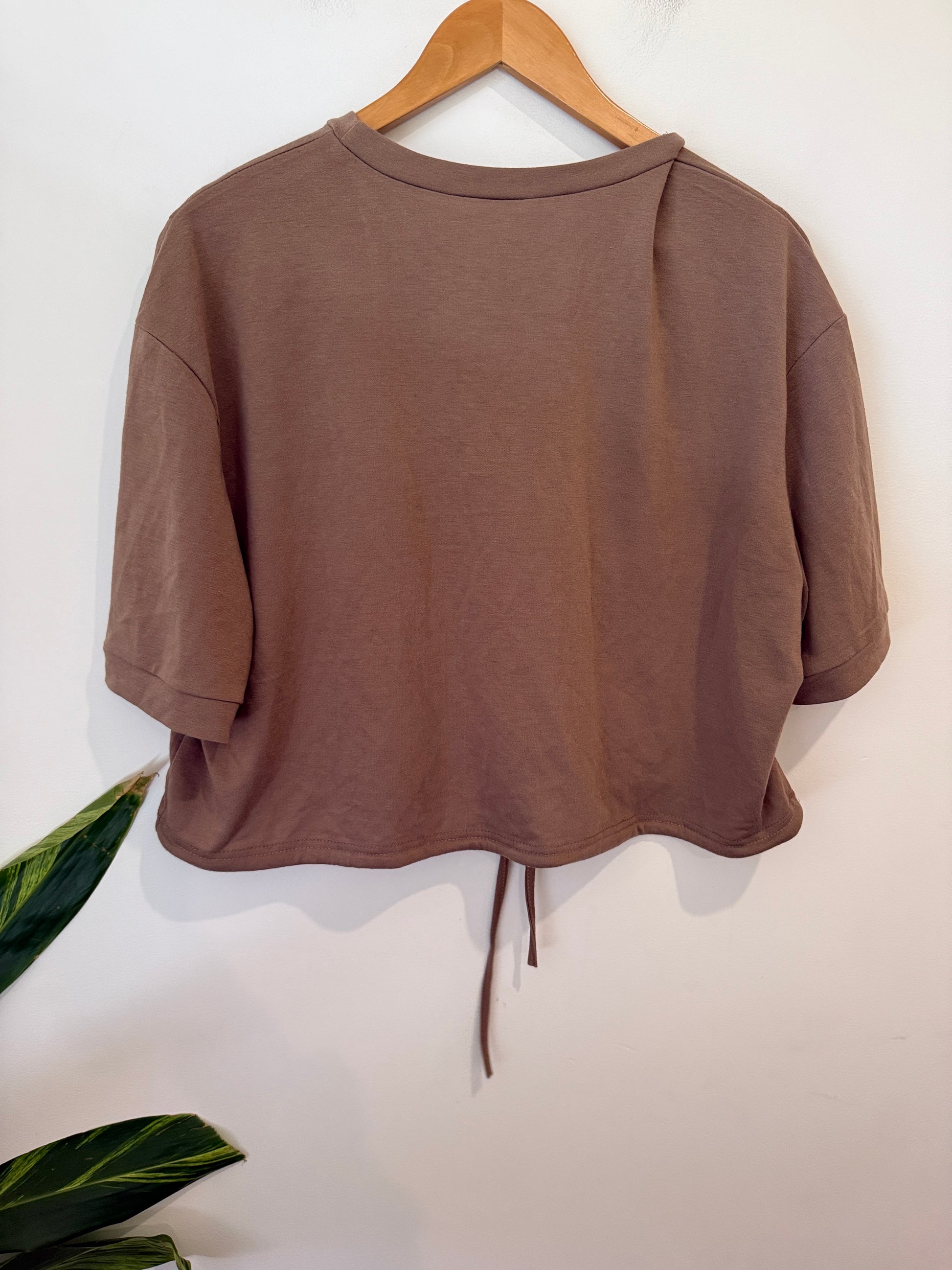 Mocha Pocket Crop Tee with Drawstring Hem Size XXL