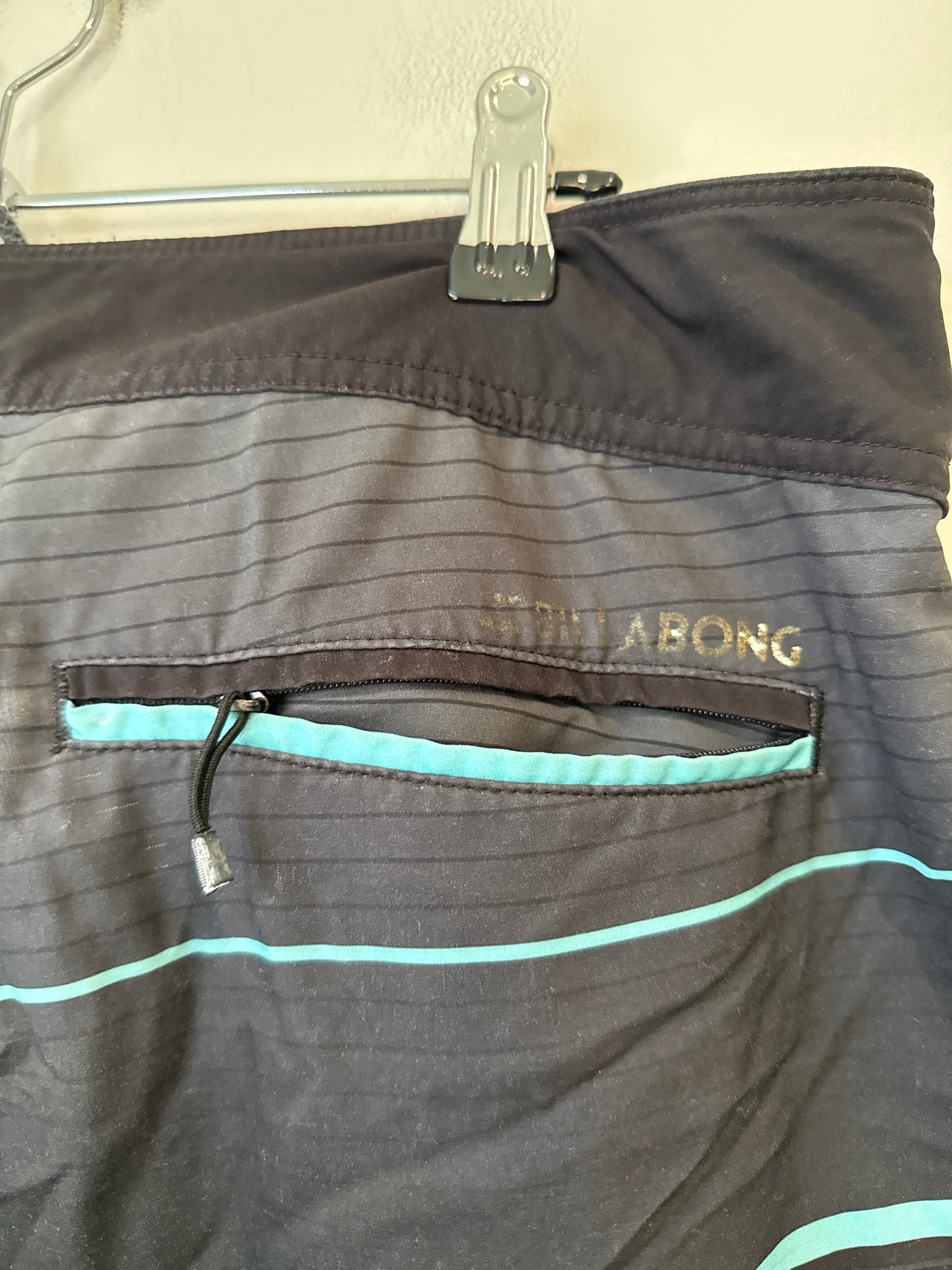 Billabong Stripe Board Shorts | Waist 92cm