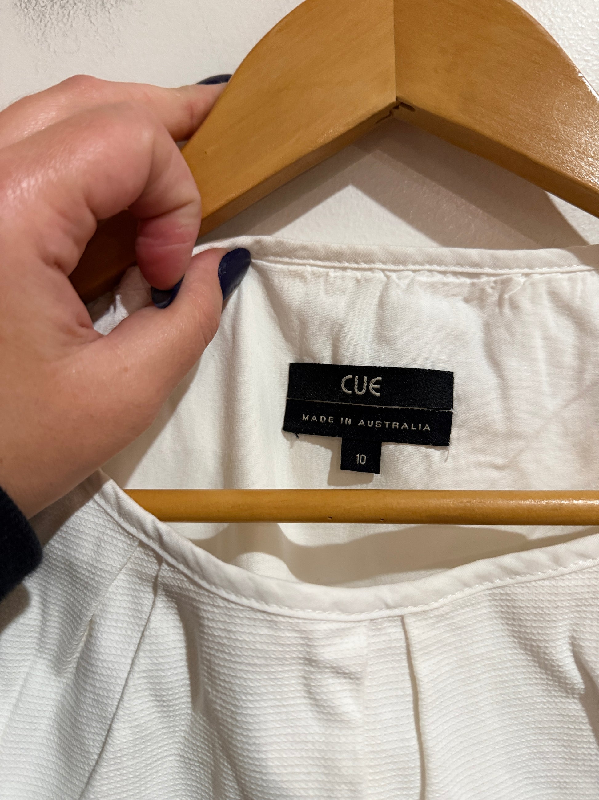 Cue Ivory Sheath Dress | Size 10