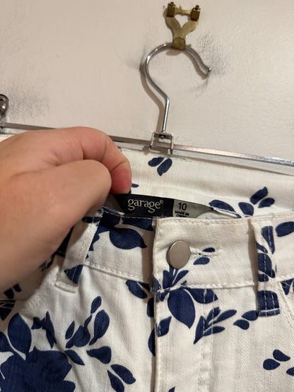 Garage White Floral Print Skinny Jeans | Size 10