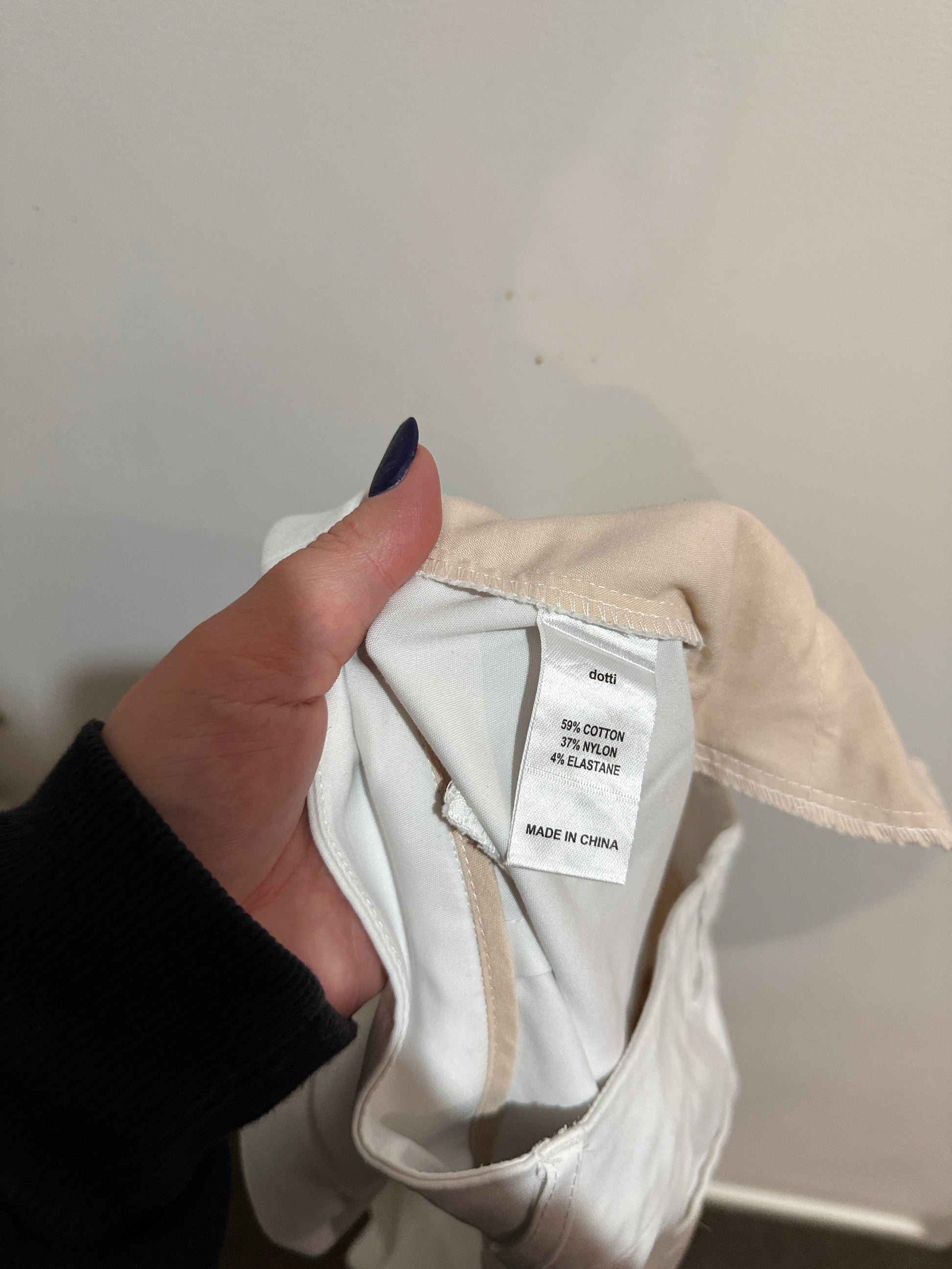 Dotti White Tailored Shorts | Size 8