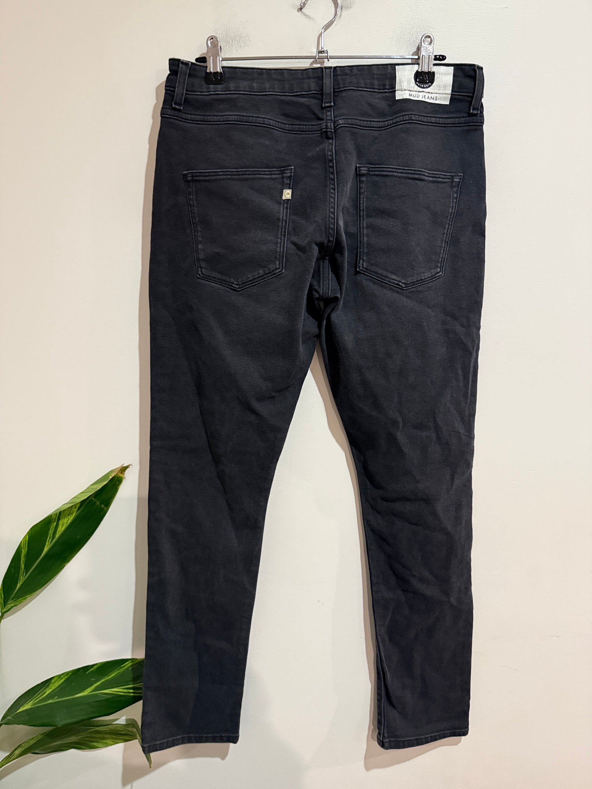 MUD Jeans Black Boyfriend Jeans | W28 L30