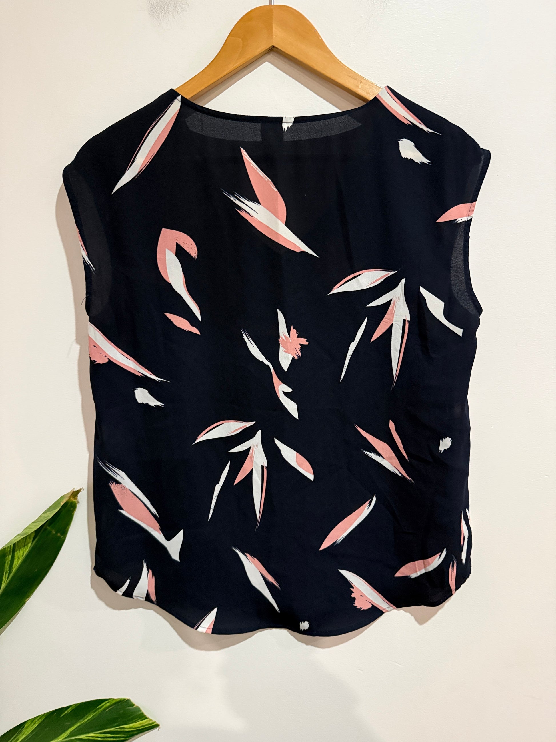 Clothing & Co Navy Print Sleeveless Top - Size 10
