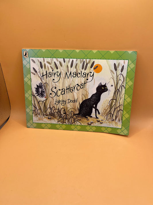 Hairy Maclary Scattercat by New Zealand author Lynley Dodd.