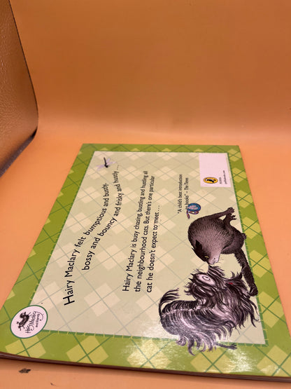Hairy Maclary Scattercat by New Zealand author Lynley Dodd.