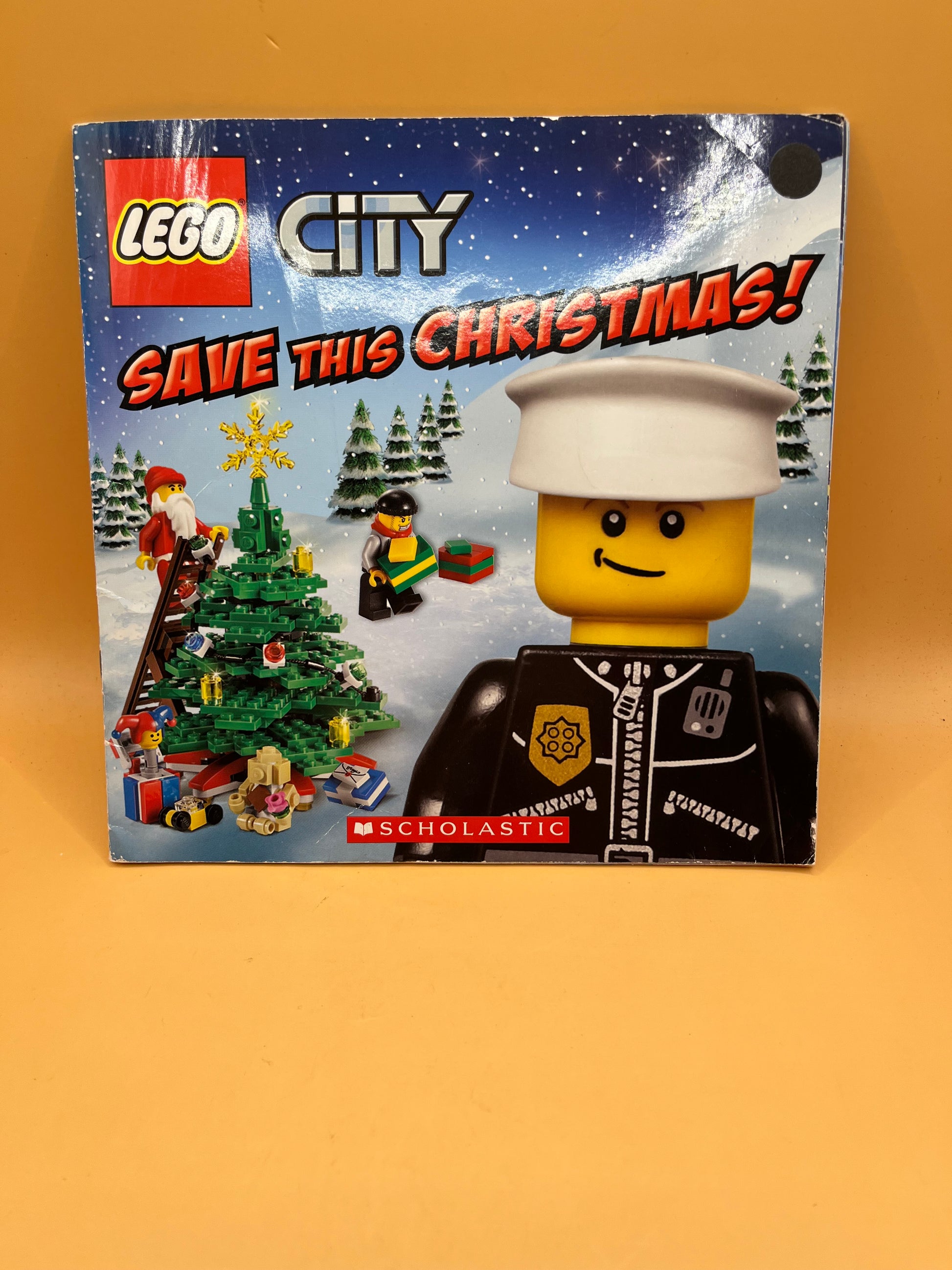 LEGO City: Save This Christmas! by Rebecca McCarthy