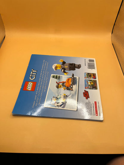 LEGO City: Save This Christmas! by Rebecca McCarthy