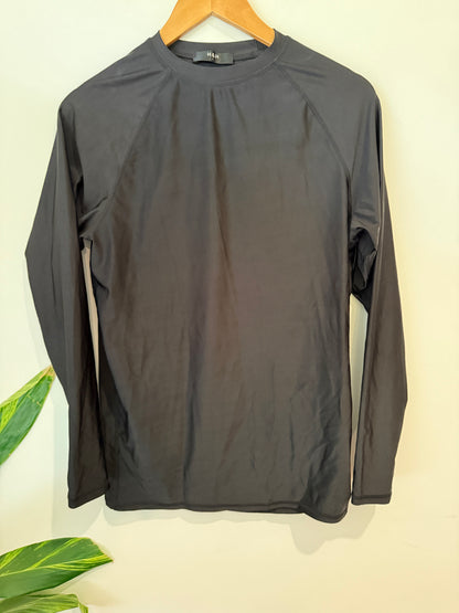 H&H Black Long Sleeve Rash Guard - Size L