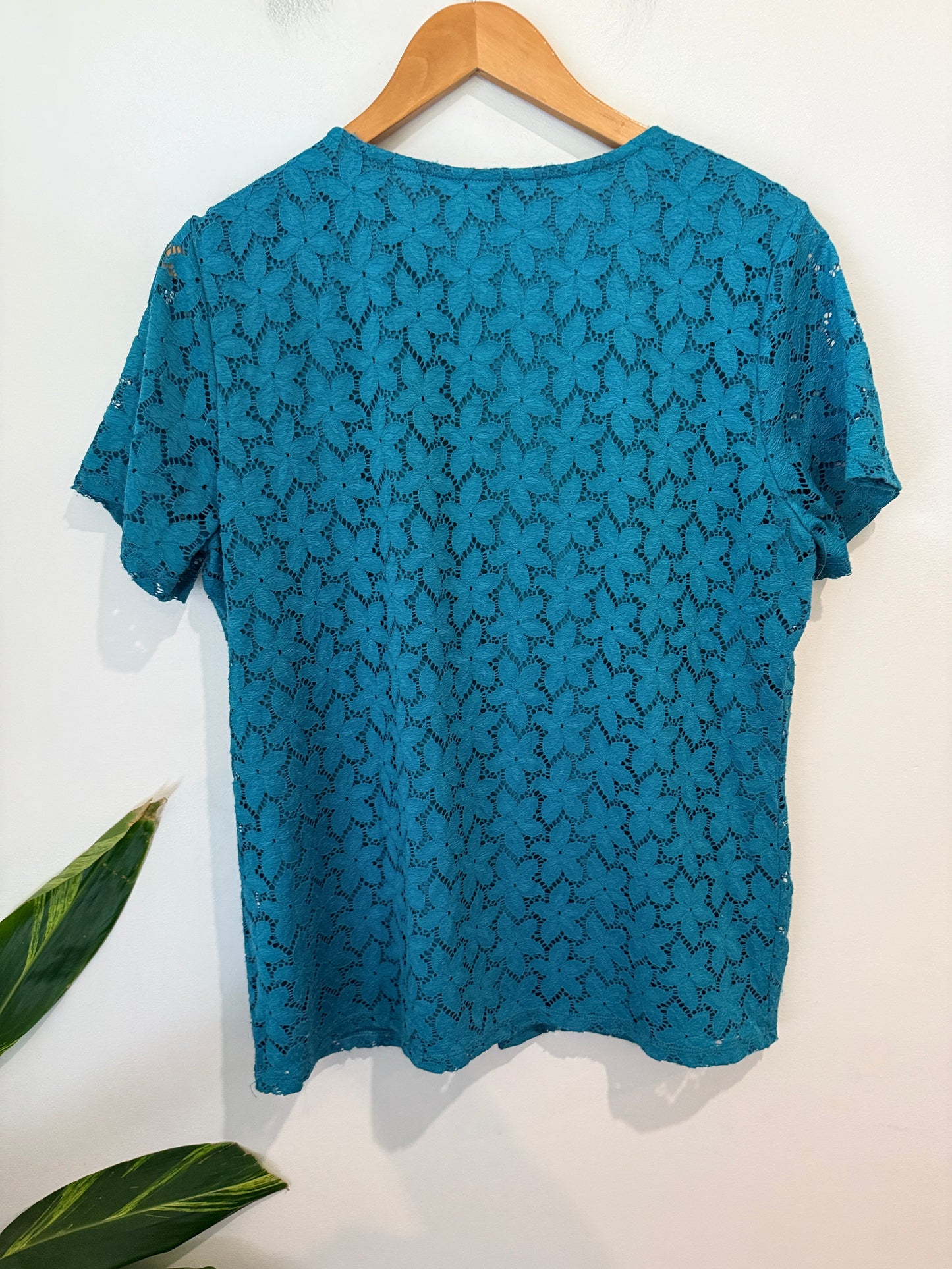 Pick n Berry Teal Lace Overlay Top - Size L