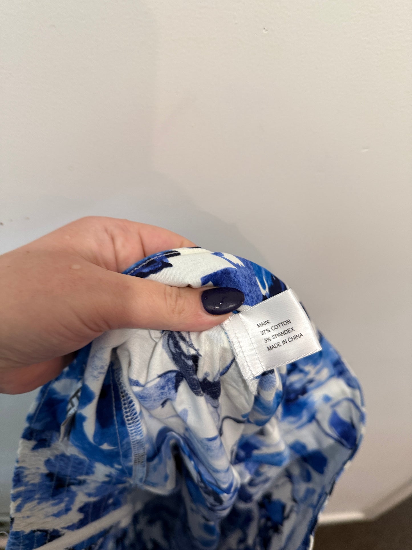 City Collection Blue Floral Shorts - Size 12