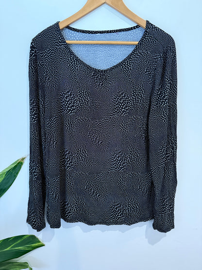 Unbranded Black Speckled Print V-Neck Top