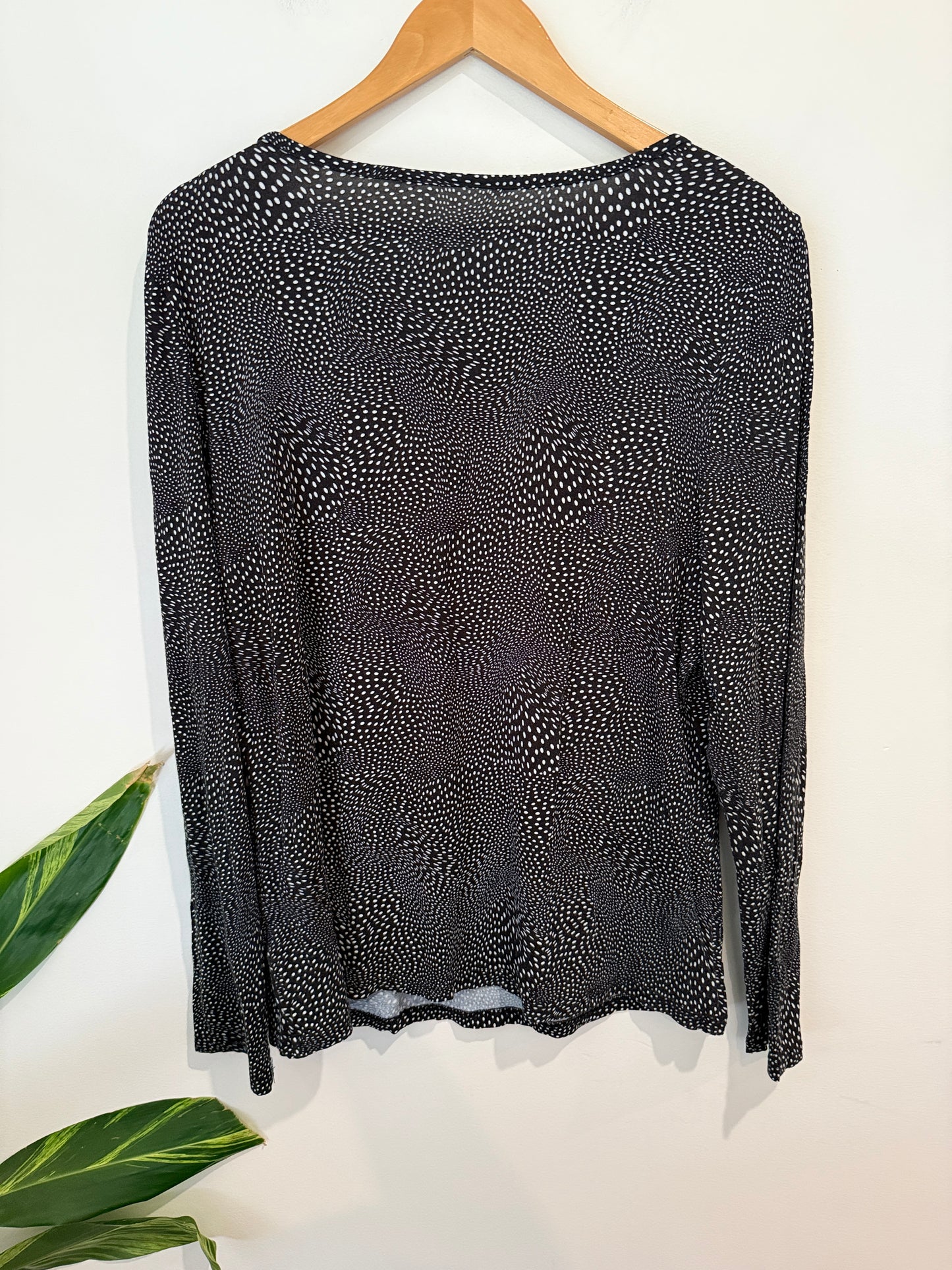 Unbranded Black Speckled Print V-Neck Top