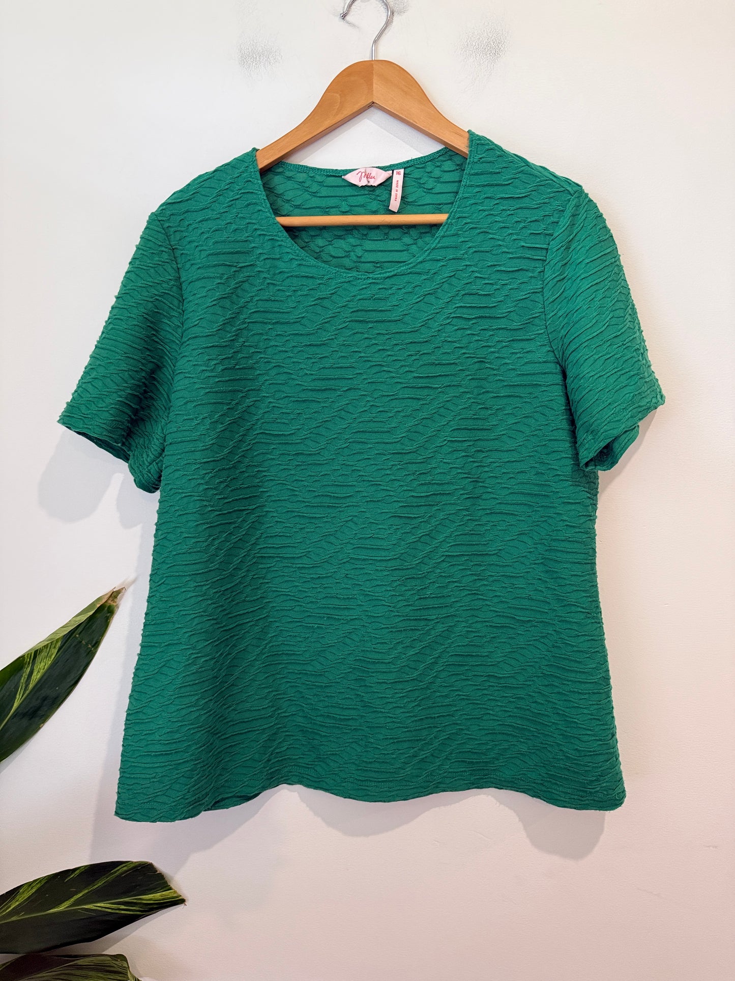 Unbranded Green Textured Crepe Top - Size 16