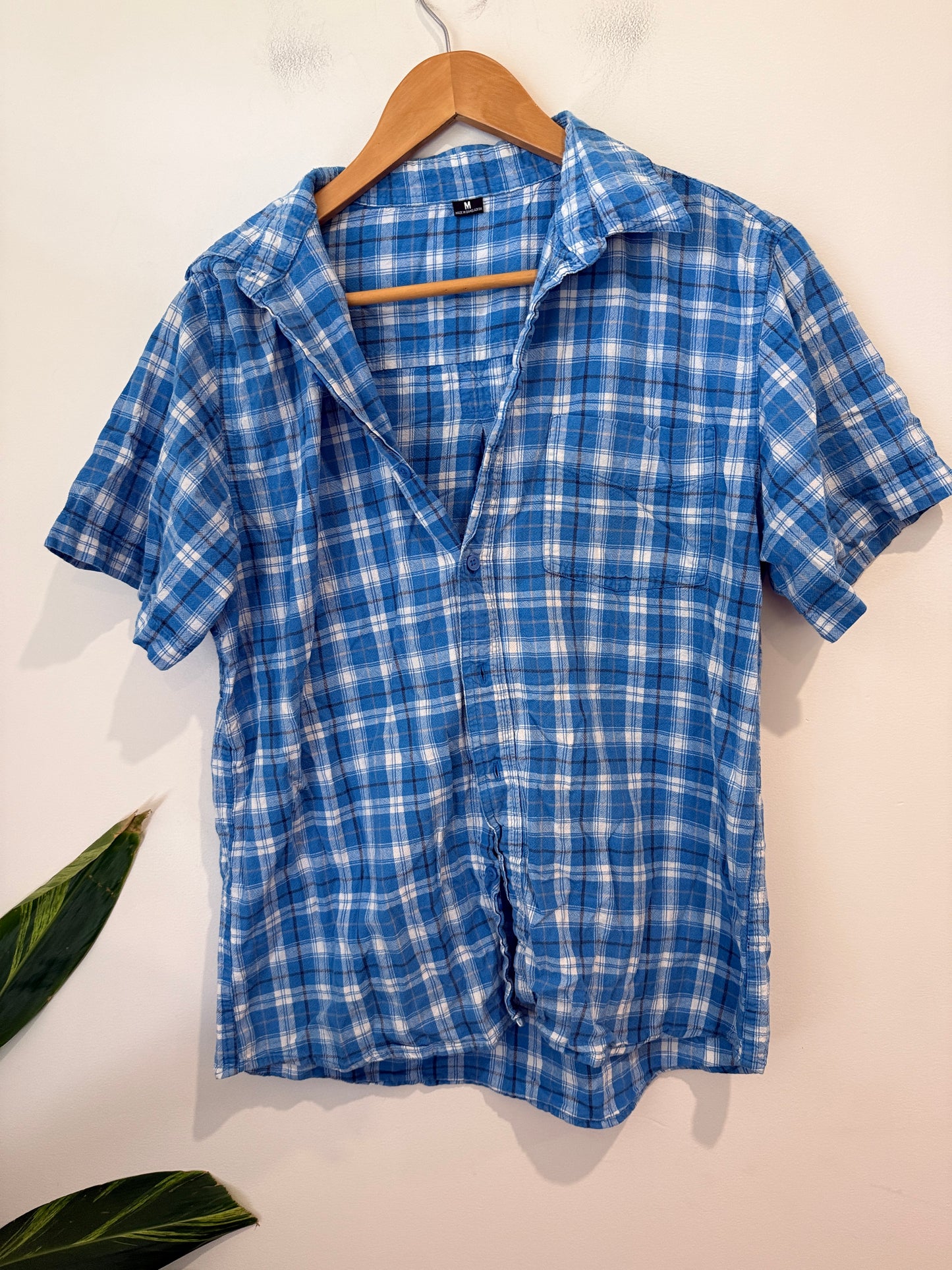 Unbranded Blue Plaid Button Shirt - Size M
