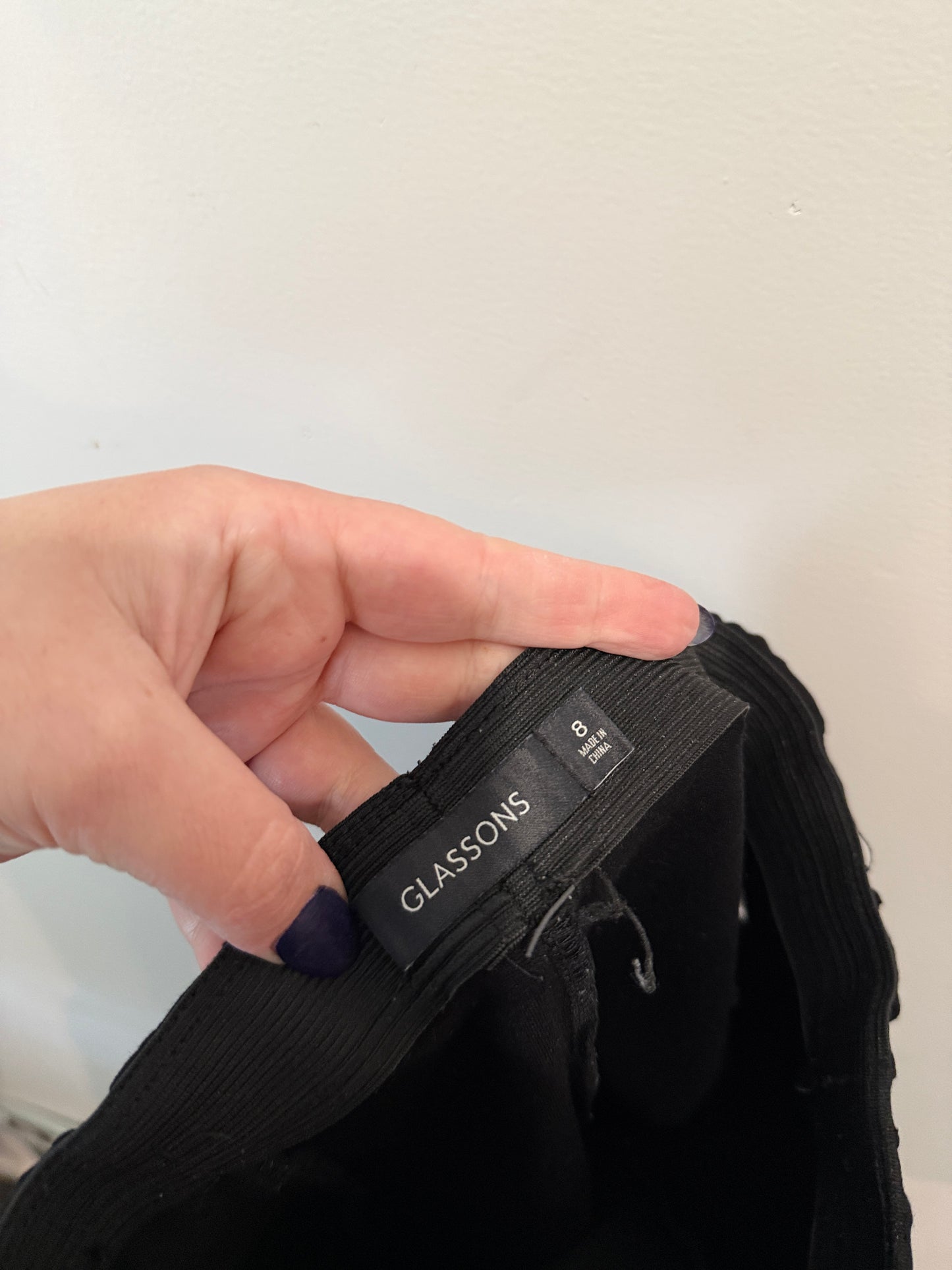 Glassons Black Tapered Pants - Size 8