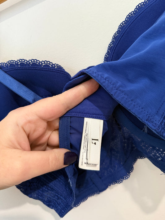 Unbranded Royal Blue Lace Underwire Bralette