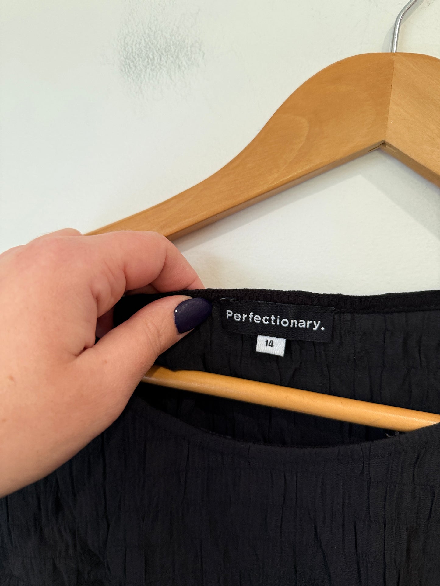 Perfectionary Black Crinkle Texture Top - Size 12