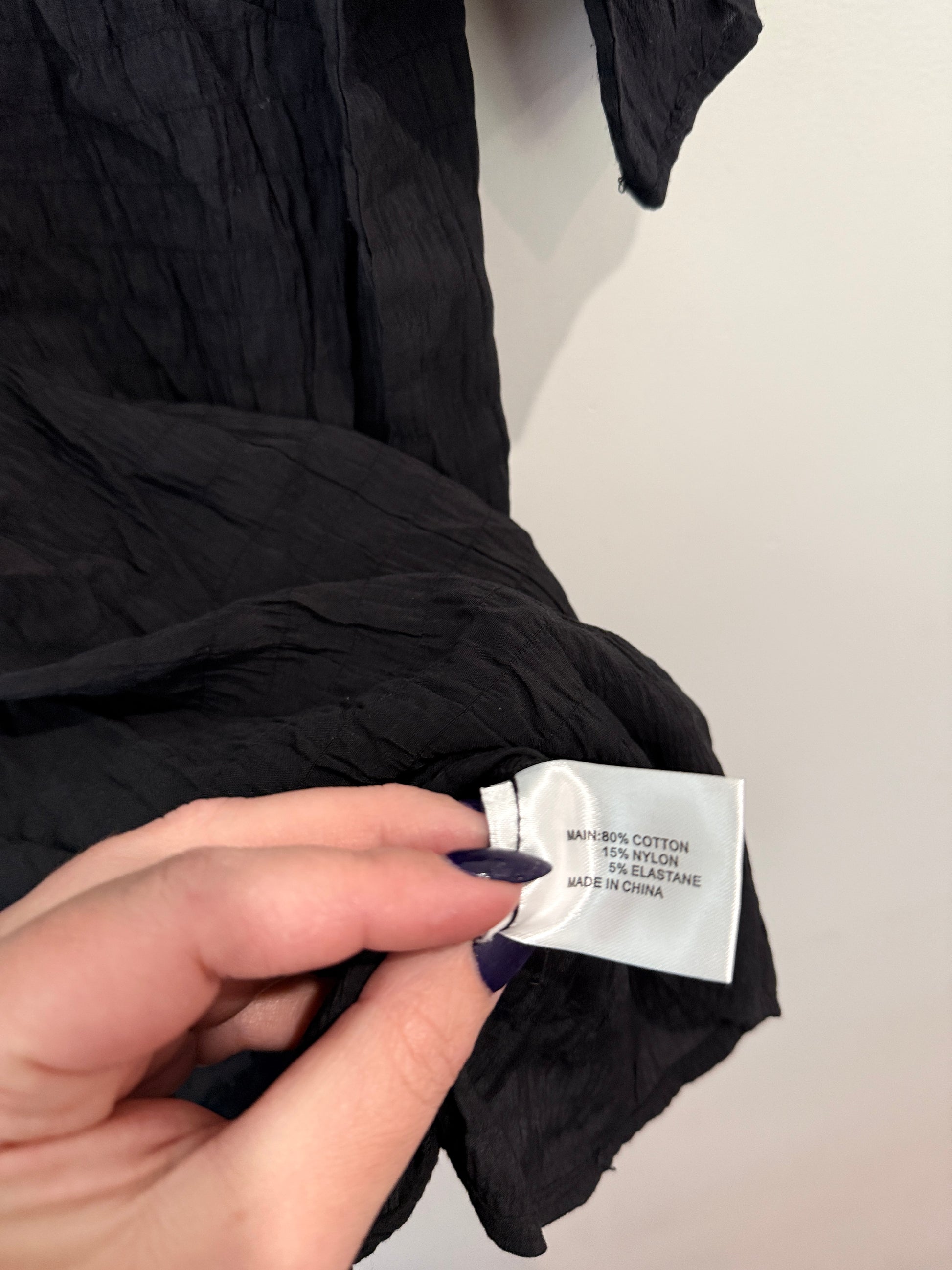 Perfectionary Black Crinkle Texture Top - Size 12