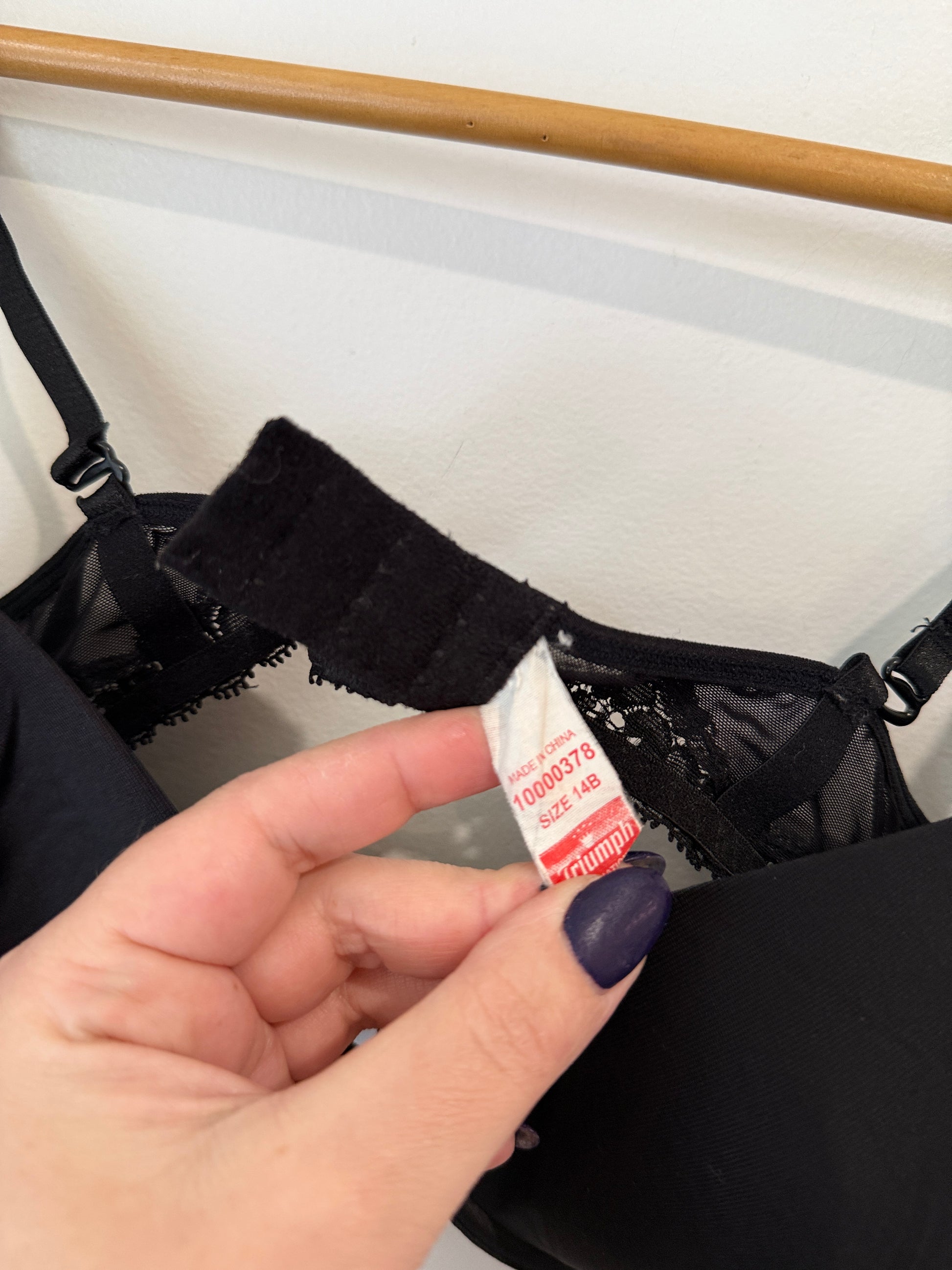 Triumph Black Lace Underwire Bra