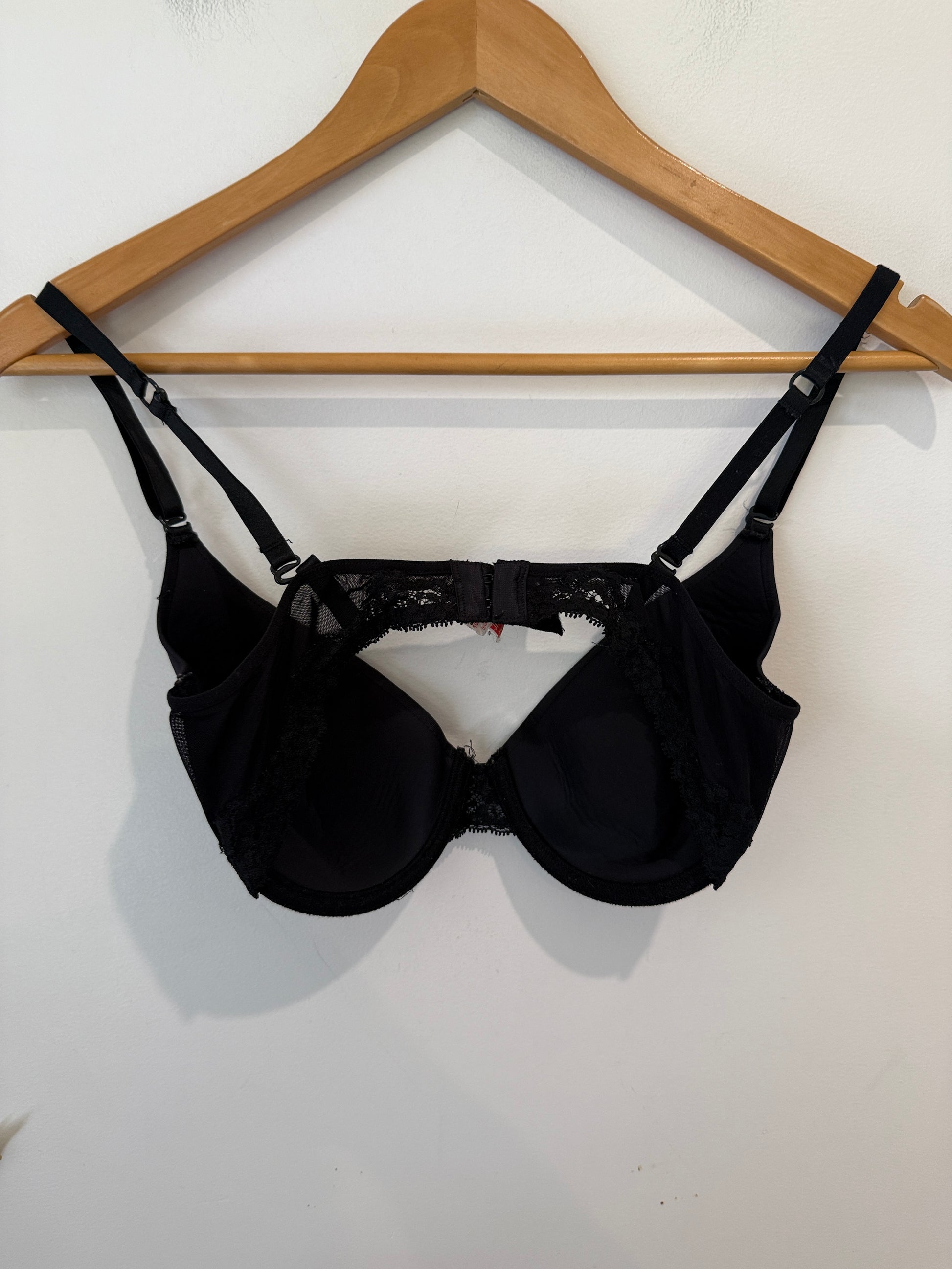 Triumph Black Lace Underwire Bra