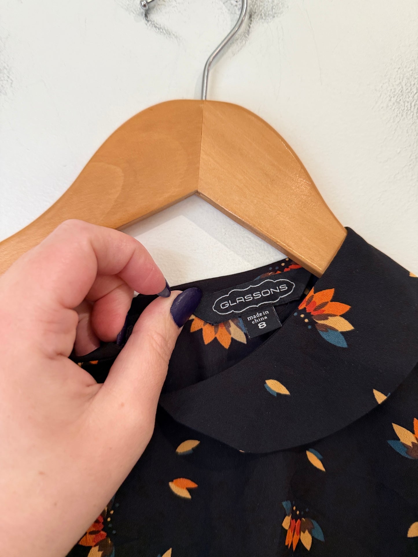 Glassons Black Floral Peter Pan Collar Top - Size 8
