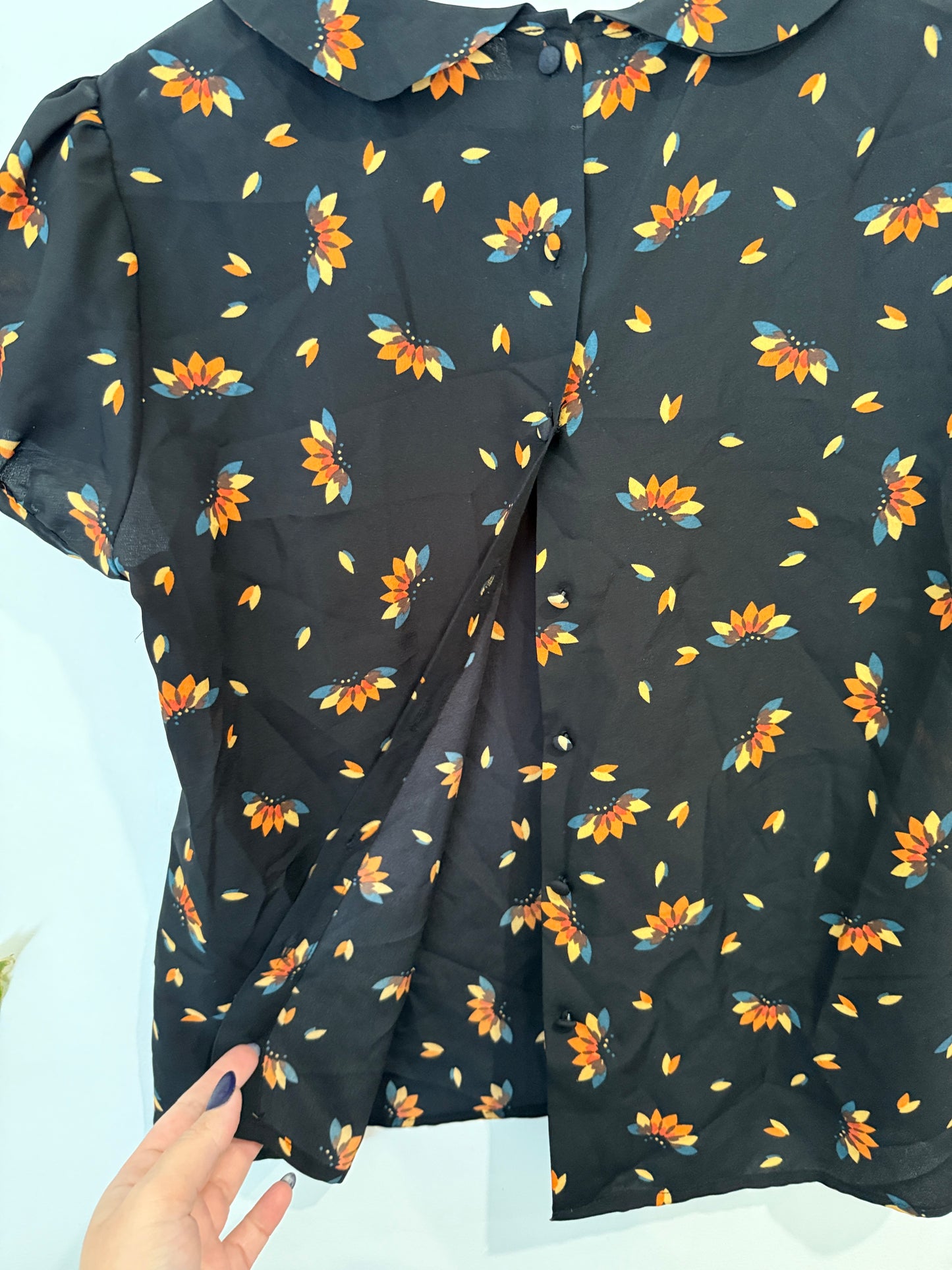 Glassons Black Floral Peter Pan Collar Top - Size 8
