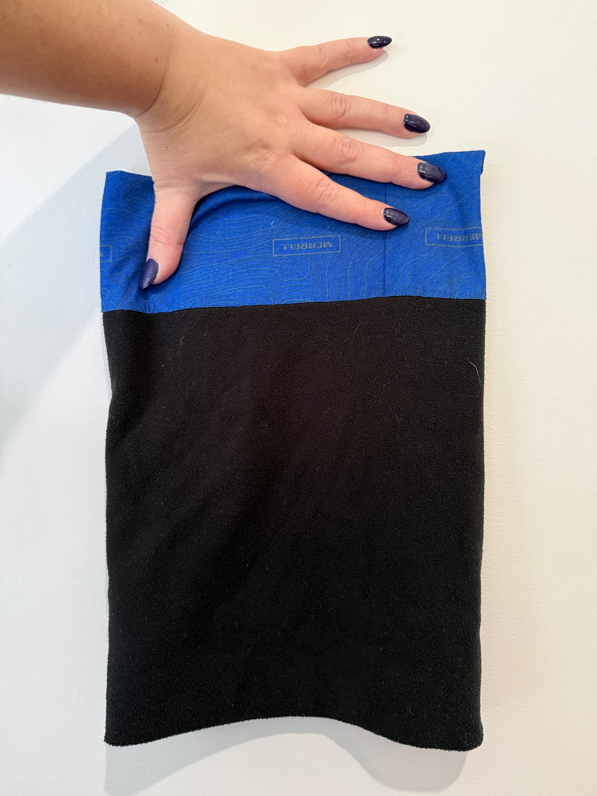 Icebreaker Merino Neck Warmer - Blue/Black