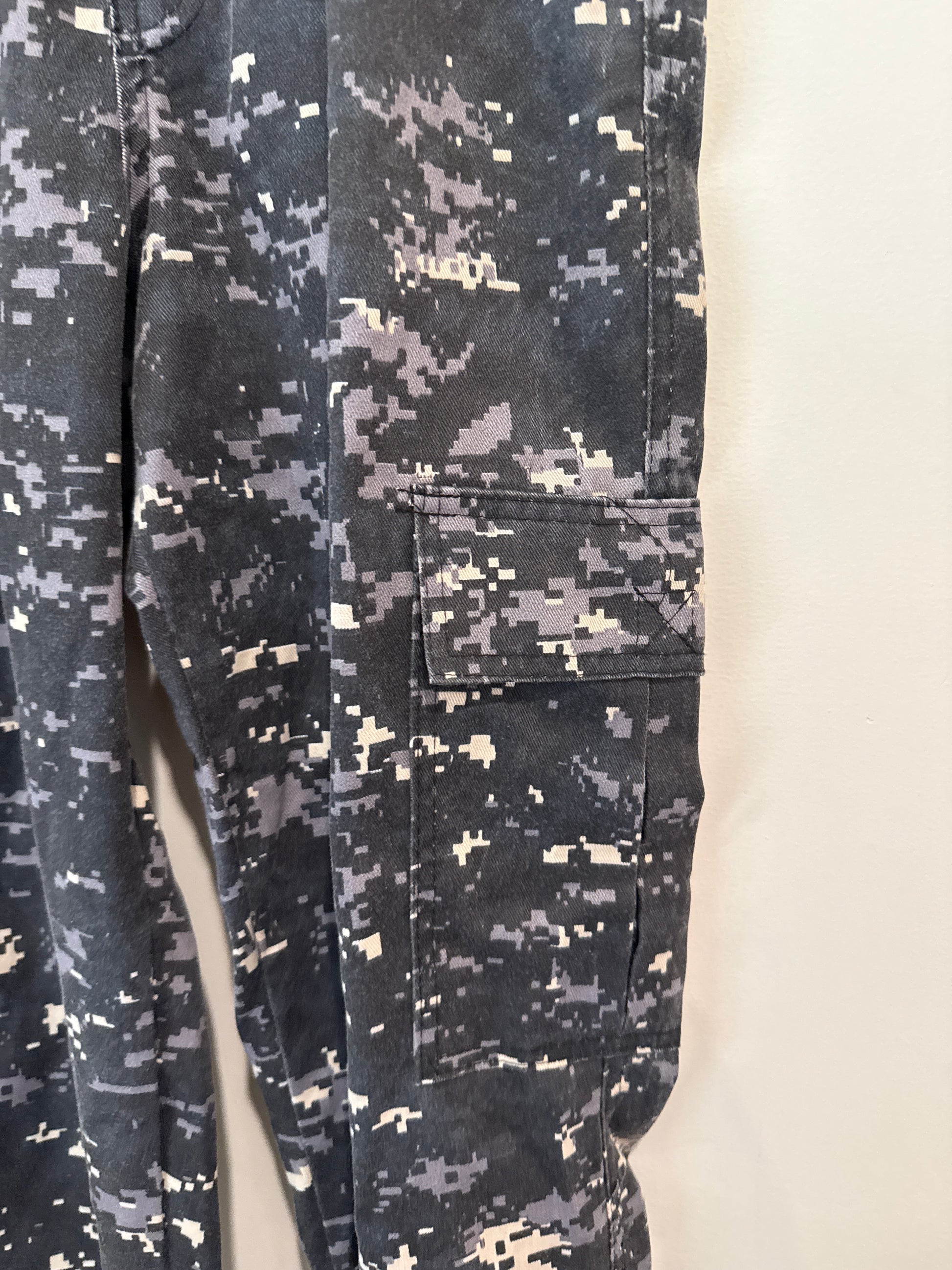 Navy Digital Camo Cargo Utility Pants