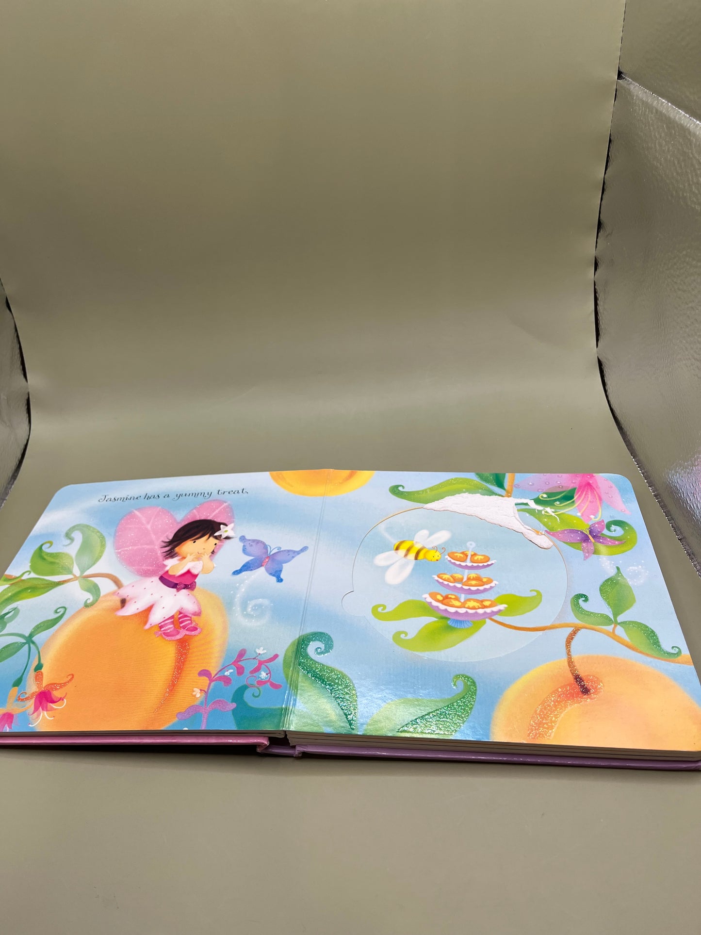 Daisy's Rainbow Picnic by Katie Peters