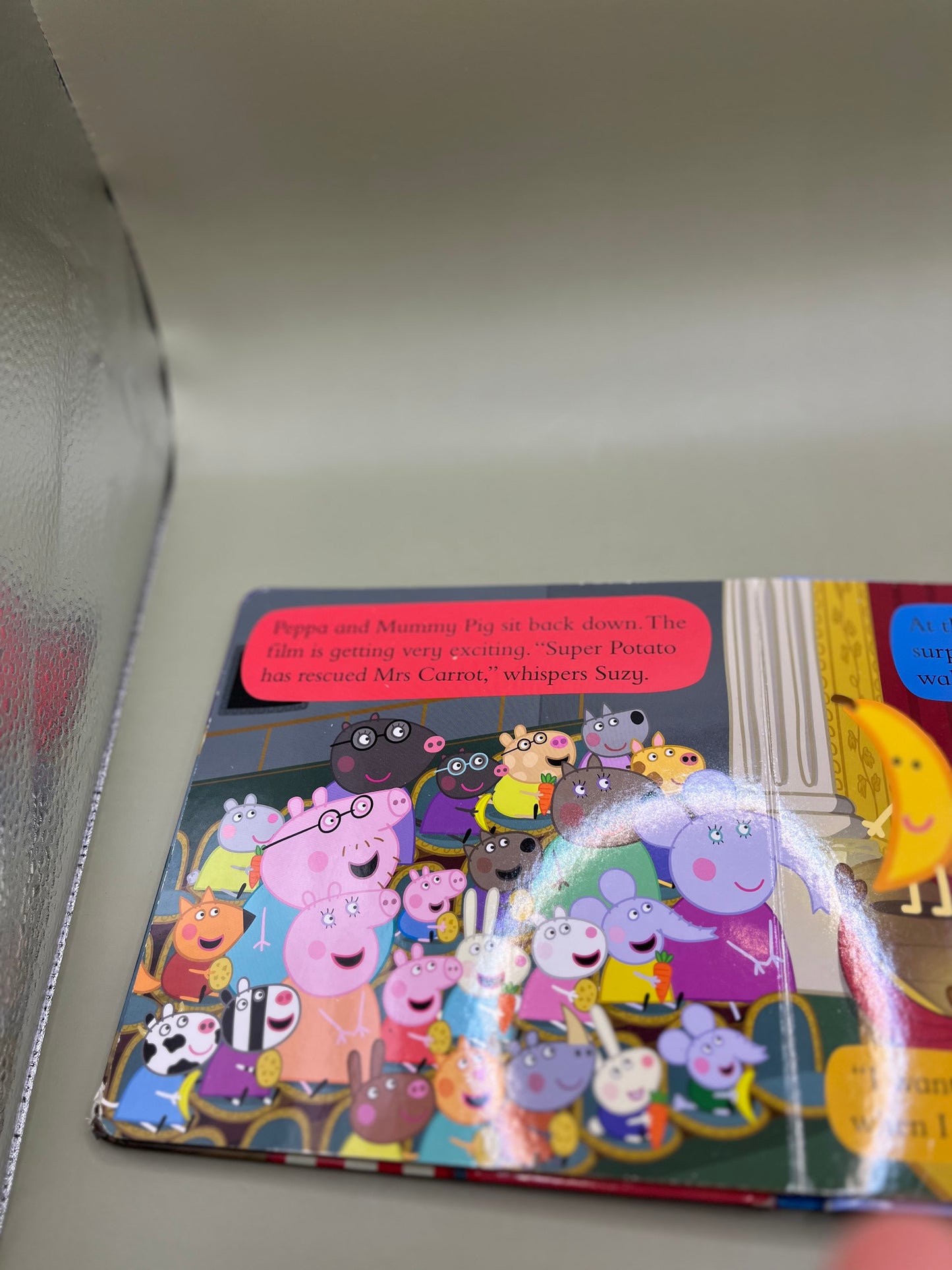 Peppa Goes to the Cinema by Peppa Pig