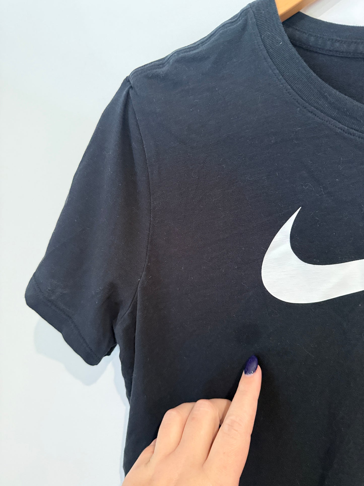 Nike Black Swoosh Tee Size M