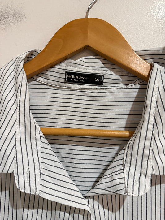 Shein Curve Striped Oversized Shirt Size 4XL | U/Arm to U/Arm 69cm