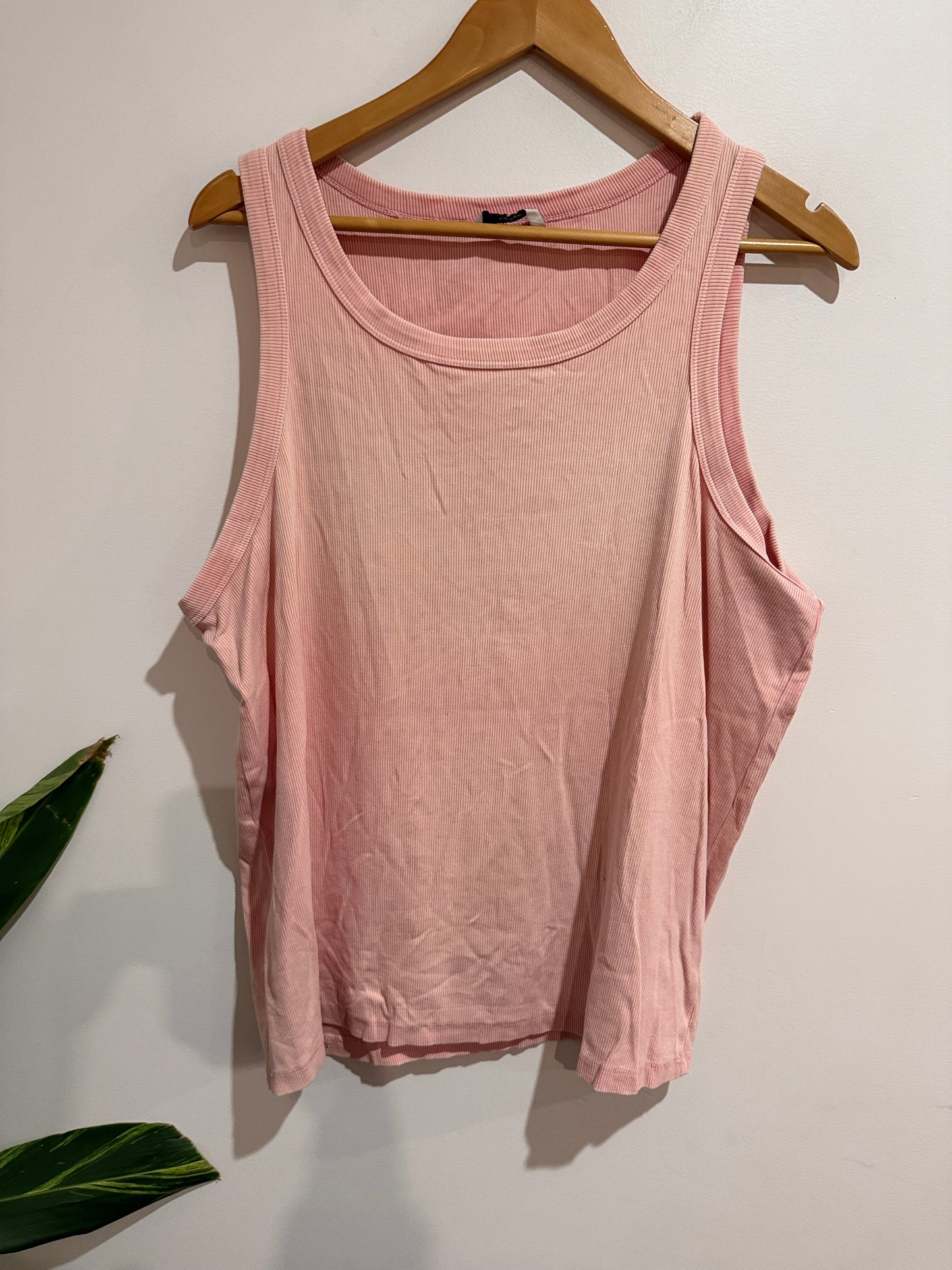 George Ribbed Tank Top Size 24 | U/Arm to U/Arm 56cm