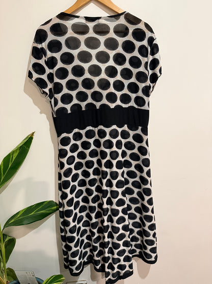 Cordelia St Half-sleeve Knee-length Dress Size 18