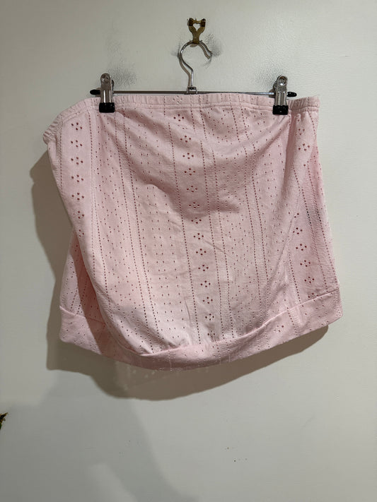 Shein Curve Strapless Tube Top Size 2XL