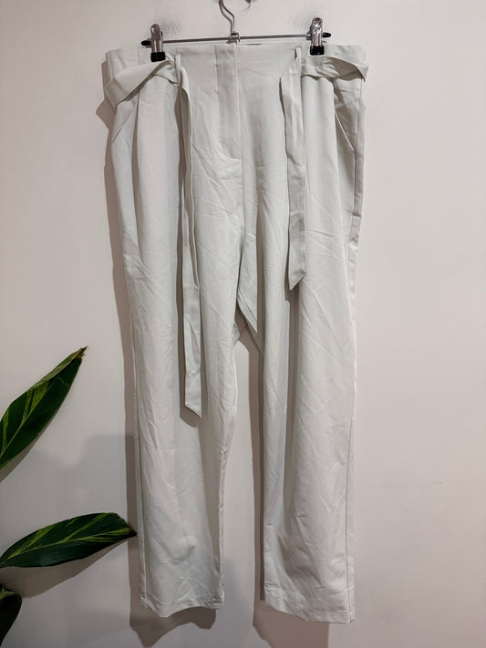 Showpo. Wide-leg Trousers Size 16
