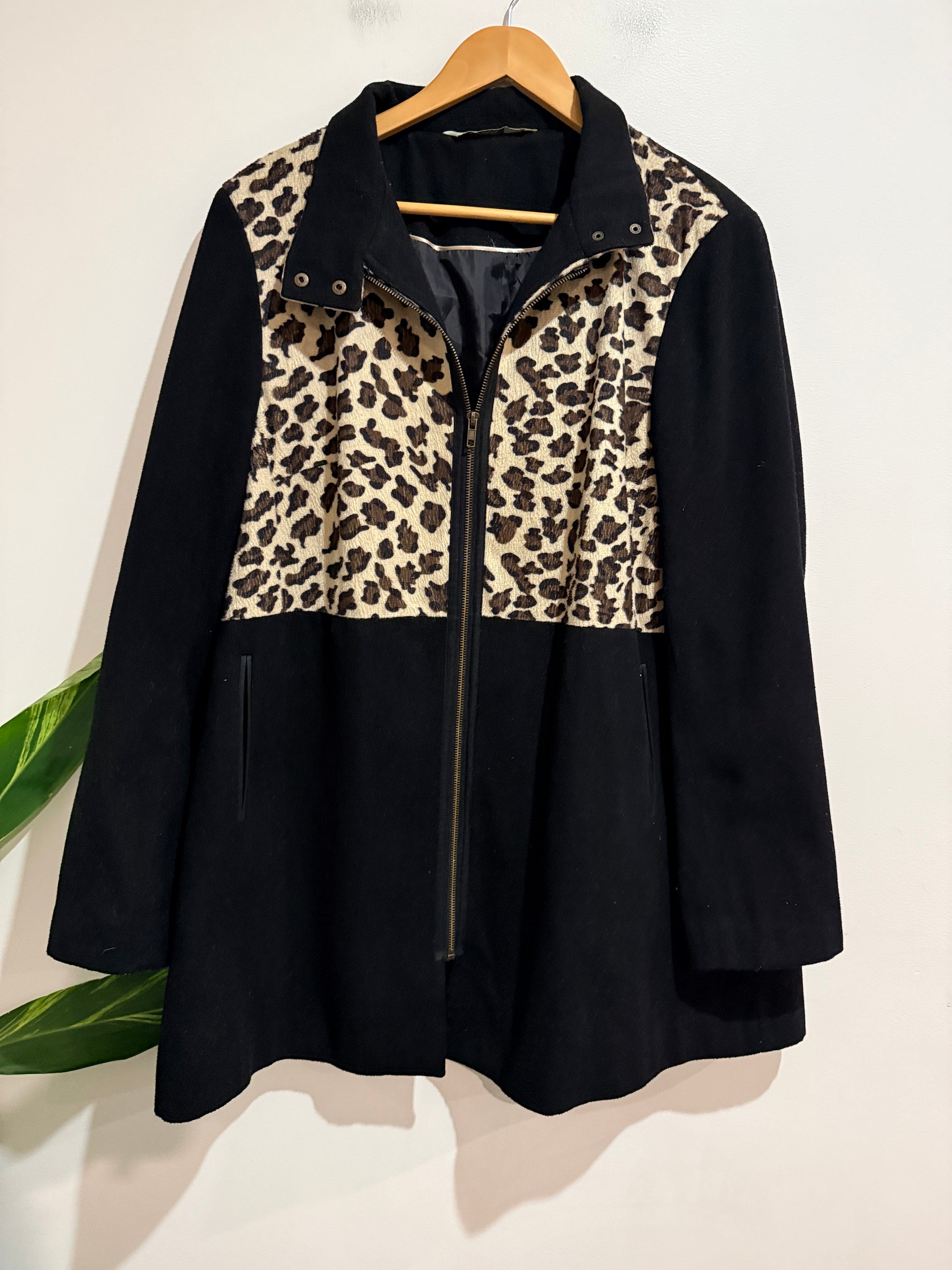 Maya Full-zip Coat Size 20