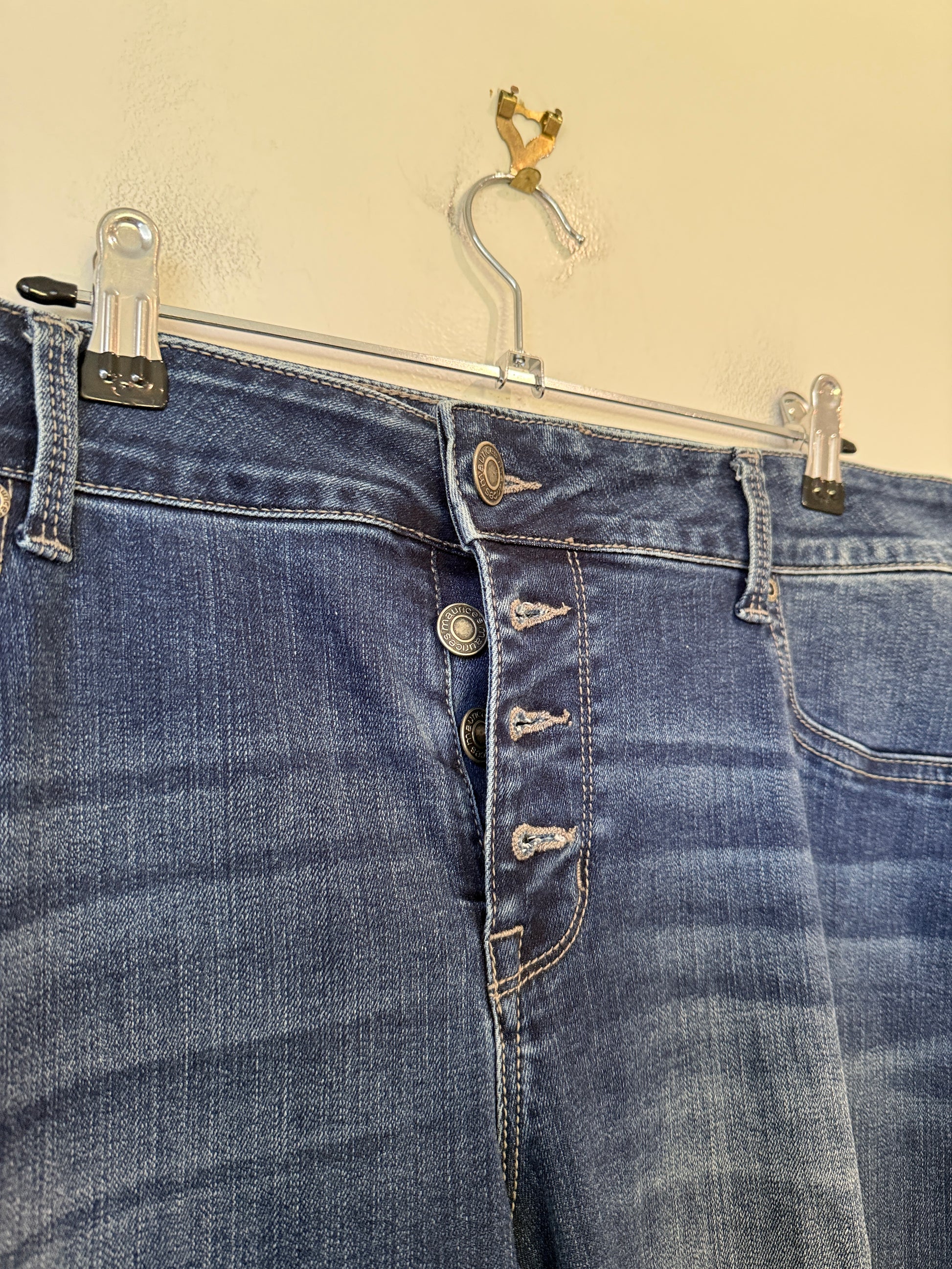 Maurices Dark-wash Skinny Jeans Size Waist 16