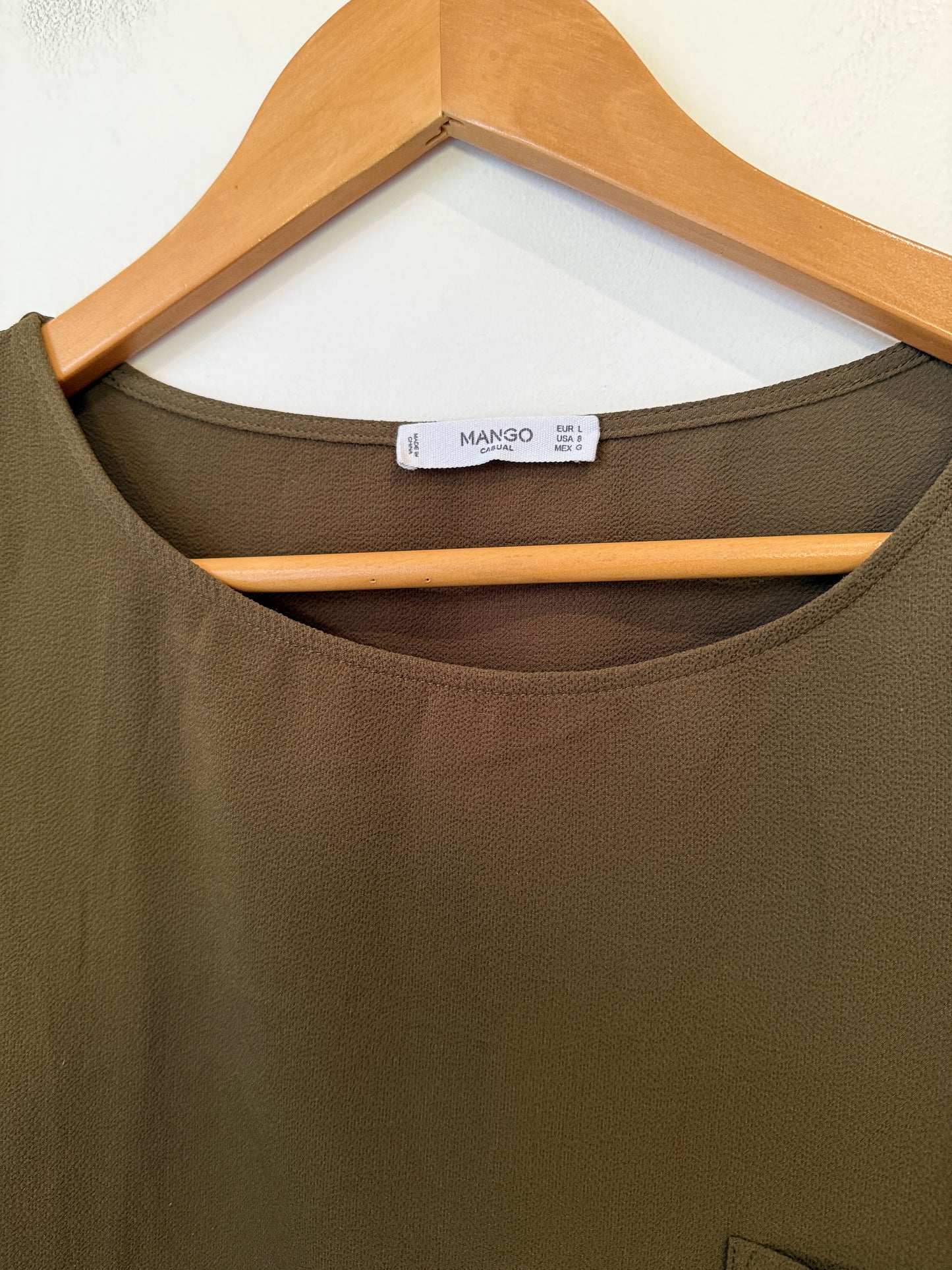 Mango Casual Short-sleeved Shirt Size L