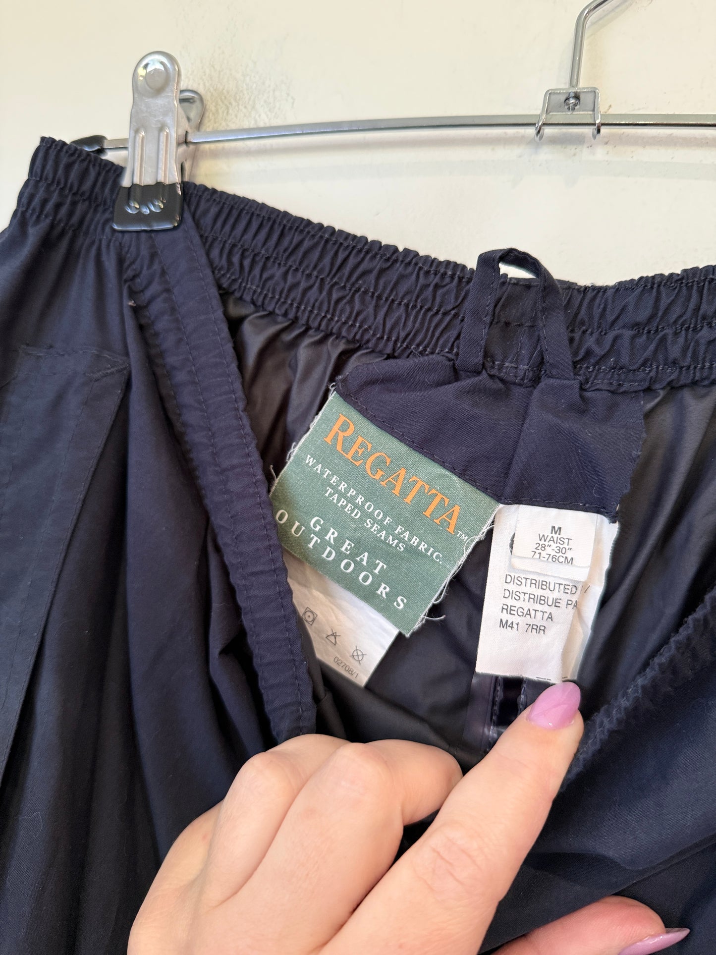 Regatta Windbreaker Track Pants Size M | Waist 28"-38" | 71-76cm