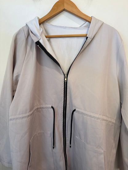 Hooded Zip-up Windbreaker Size L | U/Arm to U/Arm 60cm