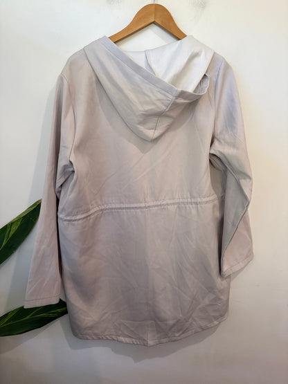 Hooded Zip-up Windbreaker Size L | U/Arm to U/Arm 60cm