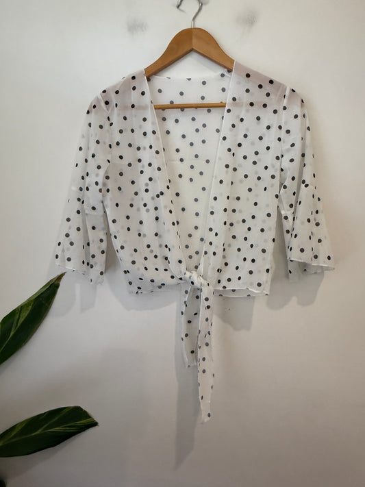 Brand Unknown Tie-front Cropped Top Size U/Arm to U/Arm 45cm