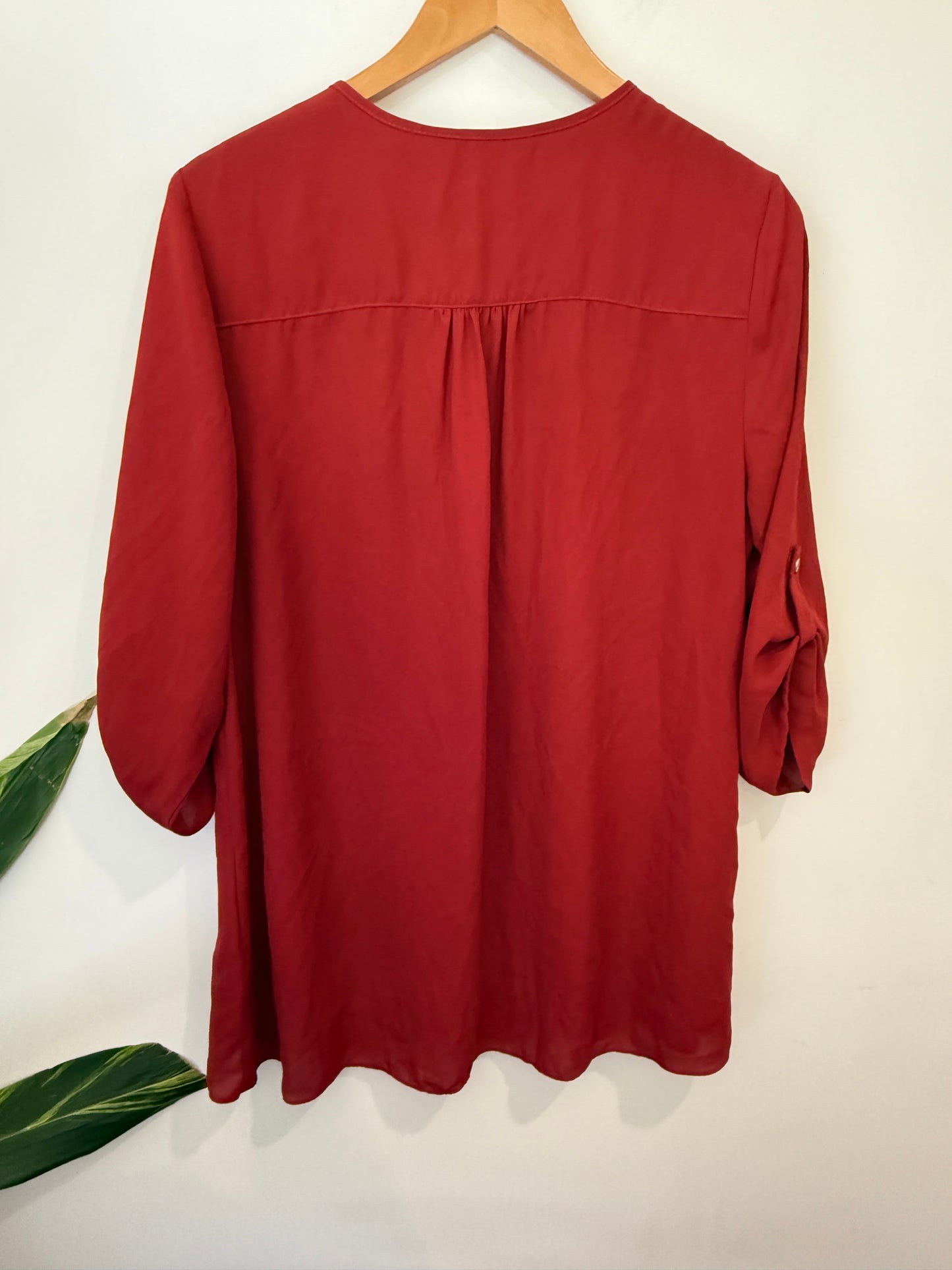 Ella J V-neck Tunic Top Size U/Arm to U/Arm 56cm