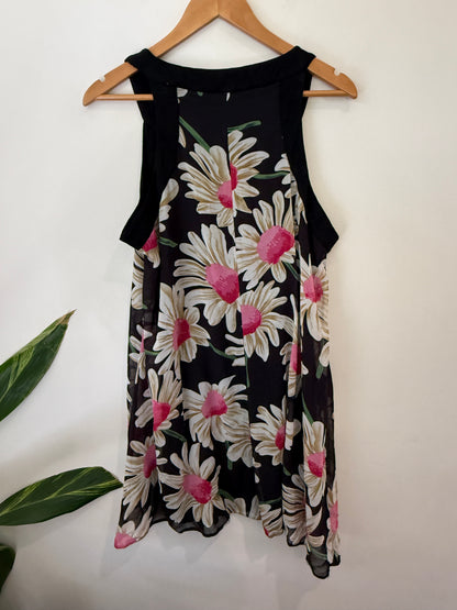 Brand Unknown Floral Sleeveless Tunic Top Size U/Arm to U/Arm 55cm
