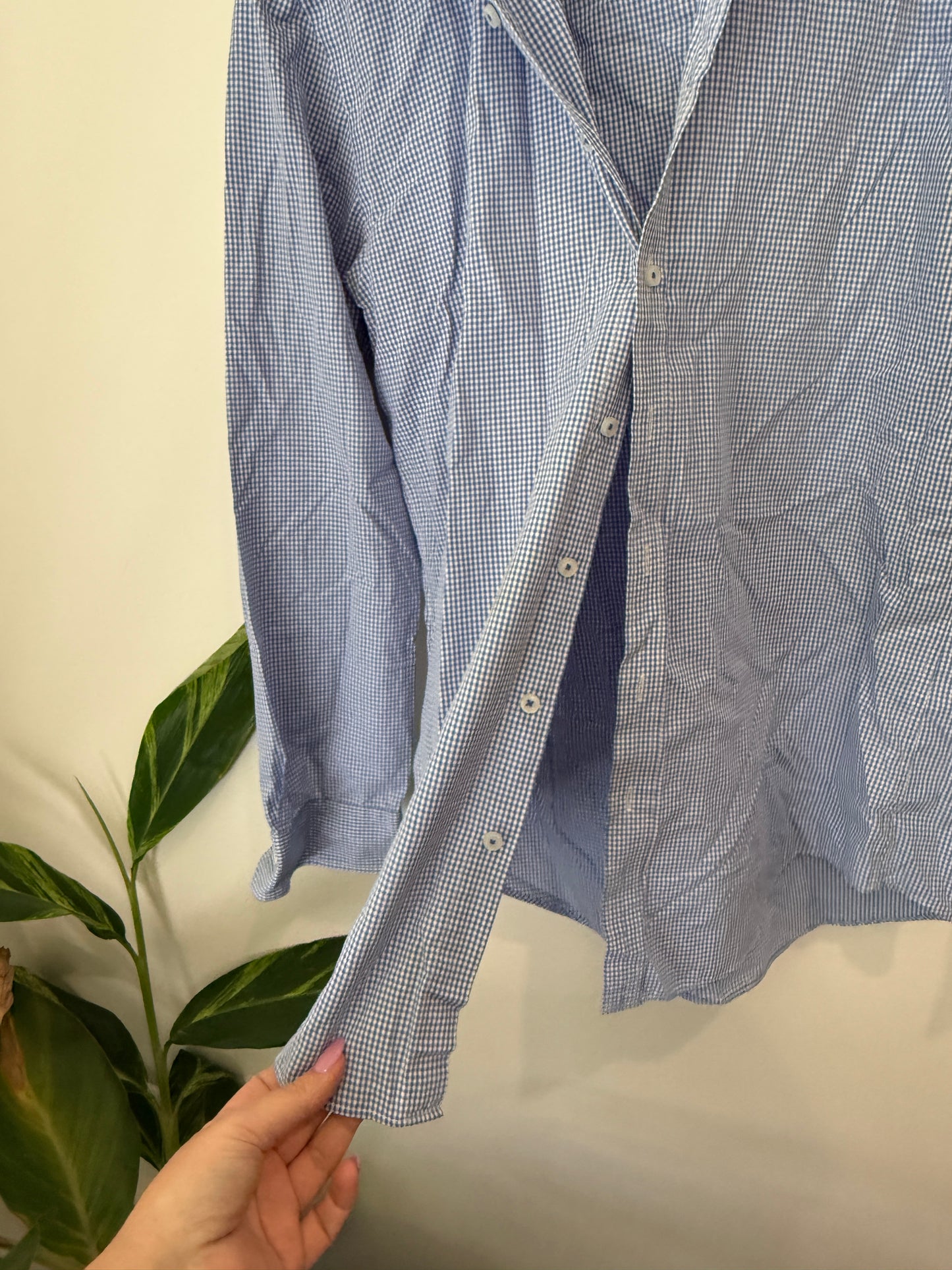 Brand; Vanheusen Long-sleeve Button-up Shirt Size Neck 39-40 | M