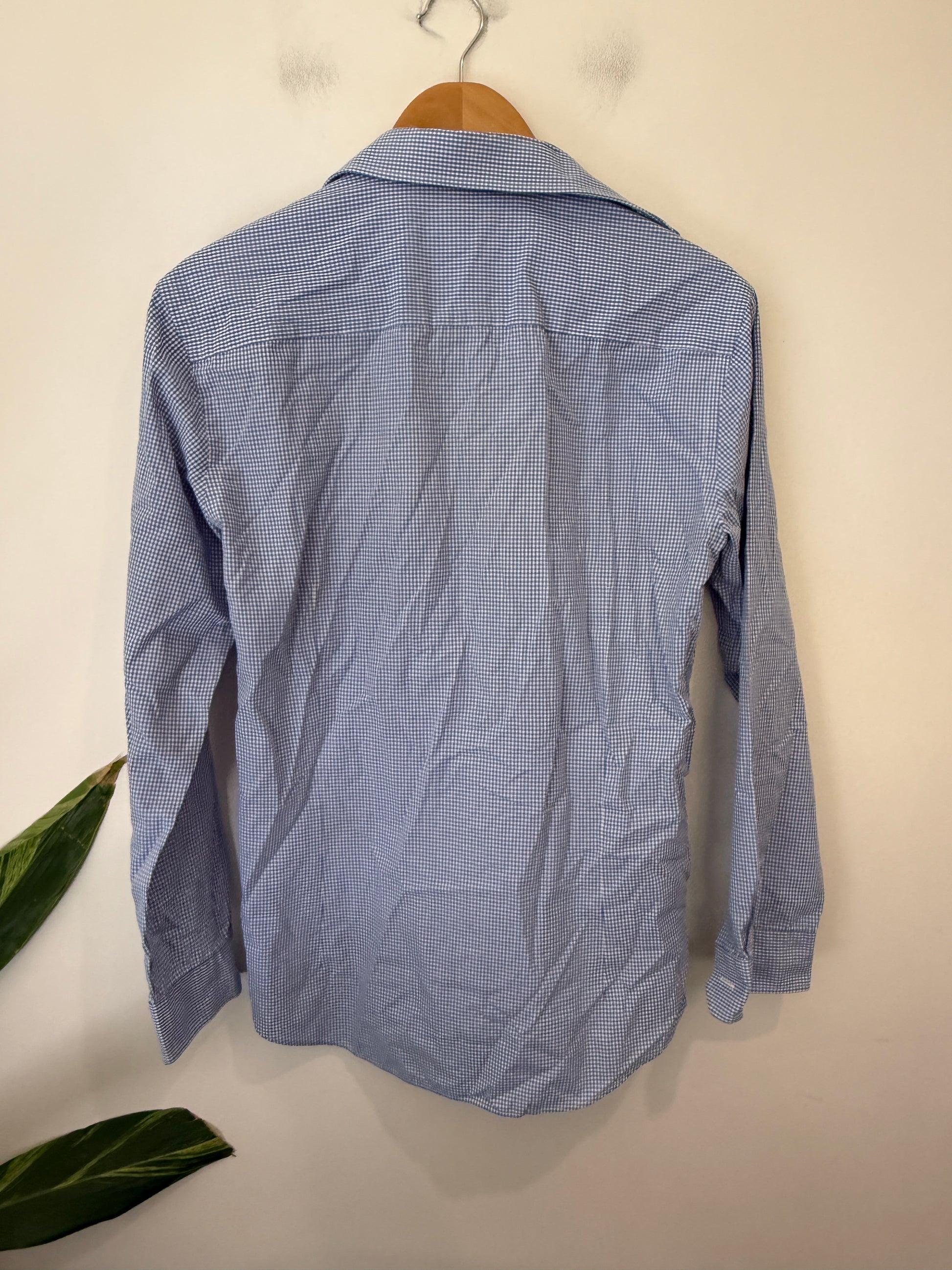 Brand; Vanheusen Long-sleeve Button-up Shirt Size Neck 39-40 | M