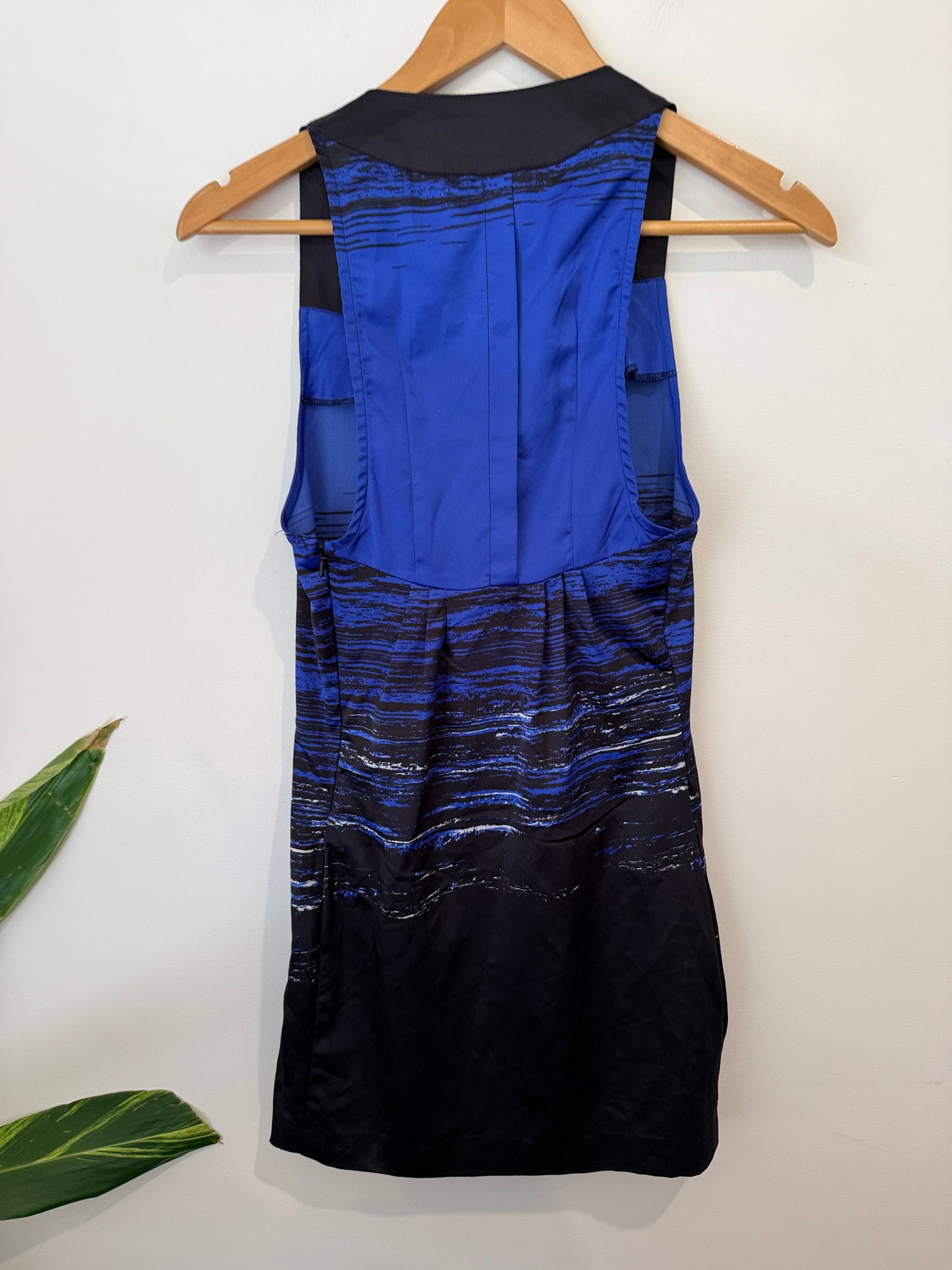 Max Abstract-print Dress Size 8