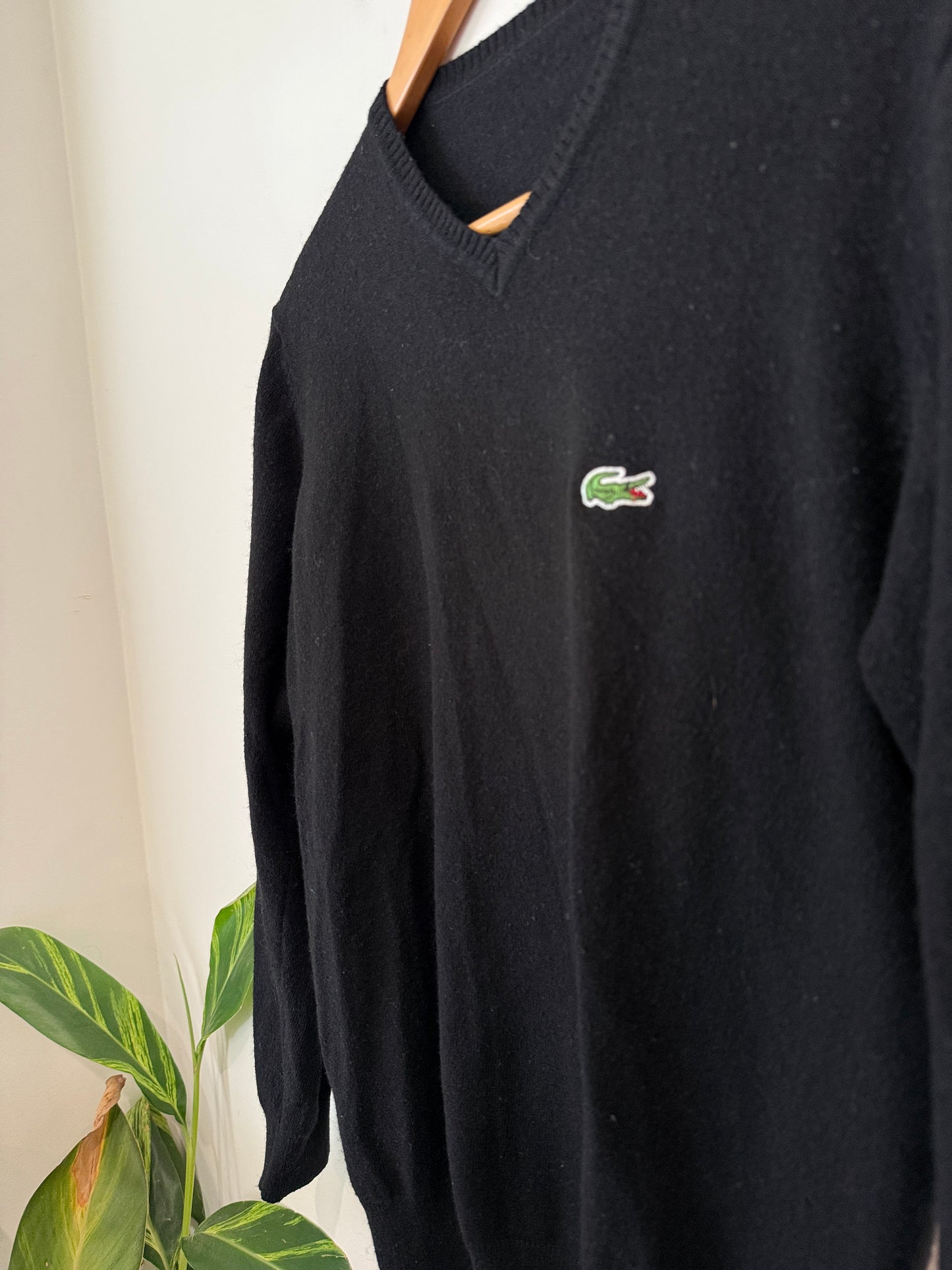 Lacoste V-neck Sweater Size U/Arm to U/Arm 49cm