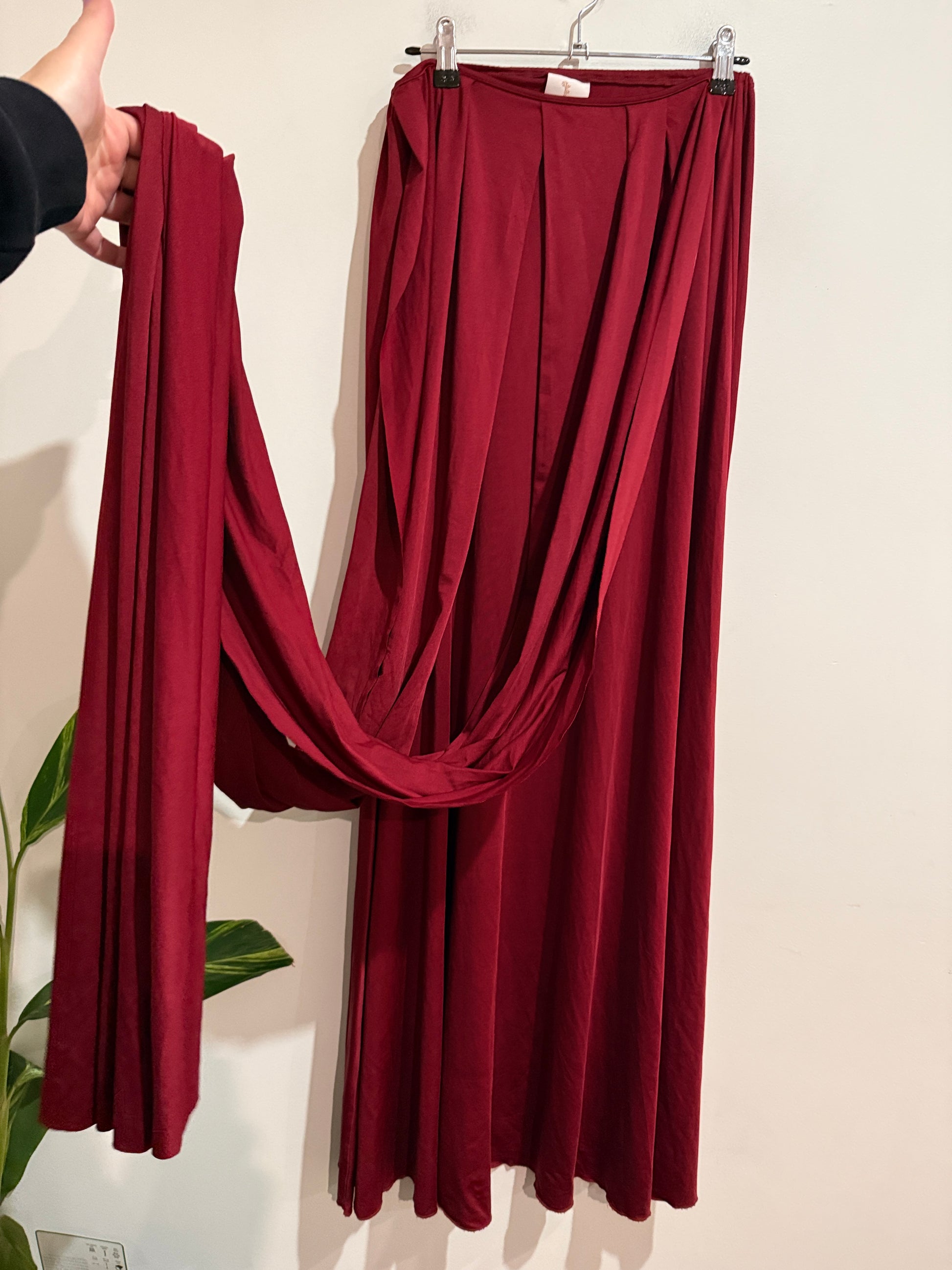 Brand Unknown Flowy Maxi Skirt Size Waist 66cm